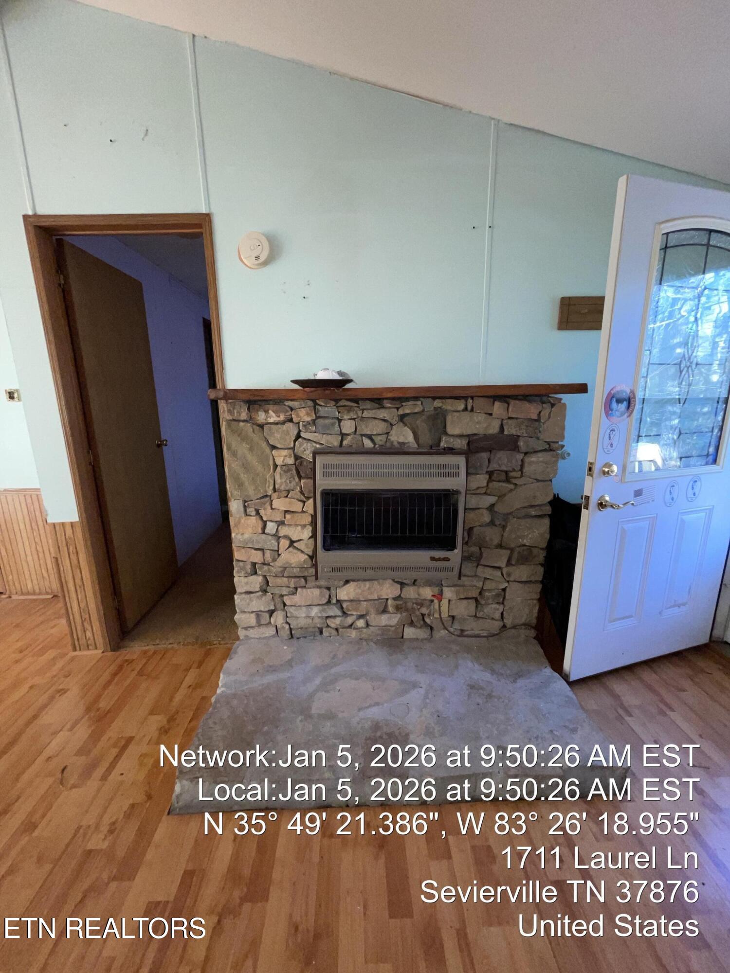 1711 Laurel Lane Lane