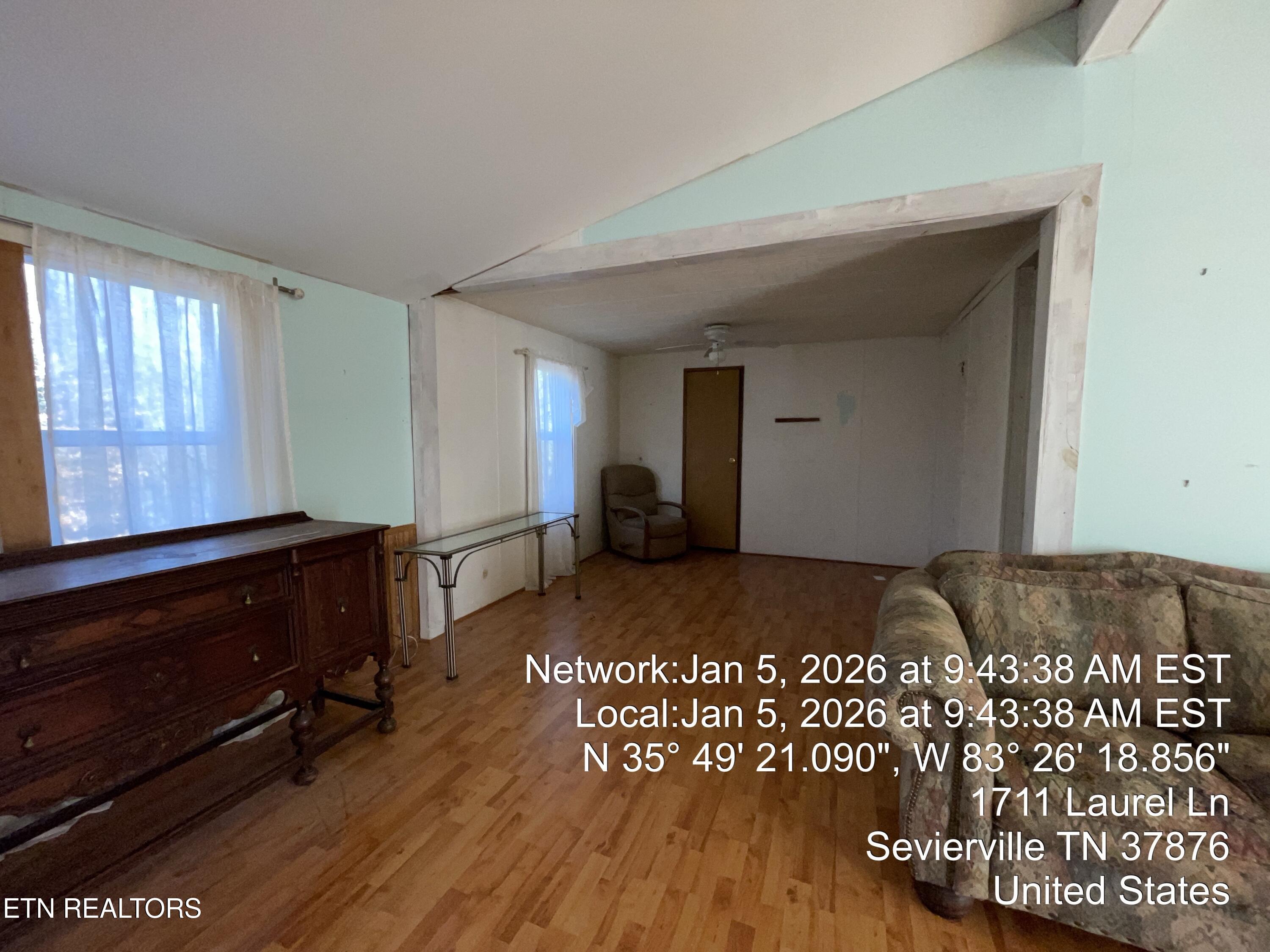 1711 Laurel Lane Lane