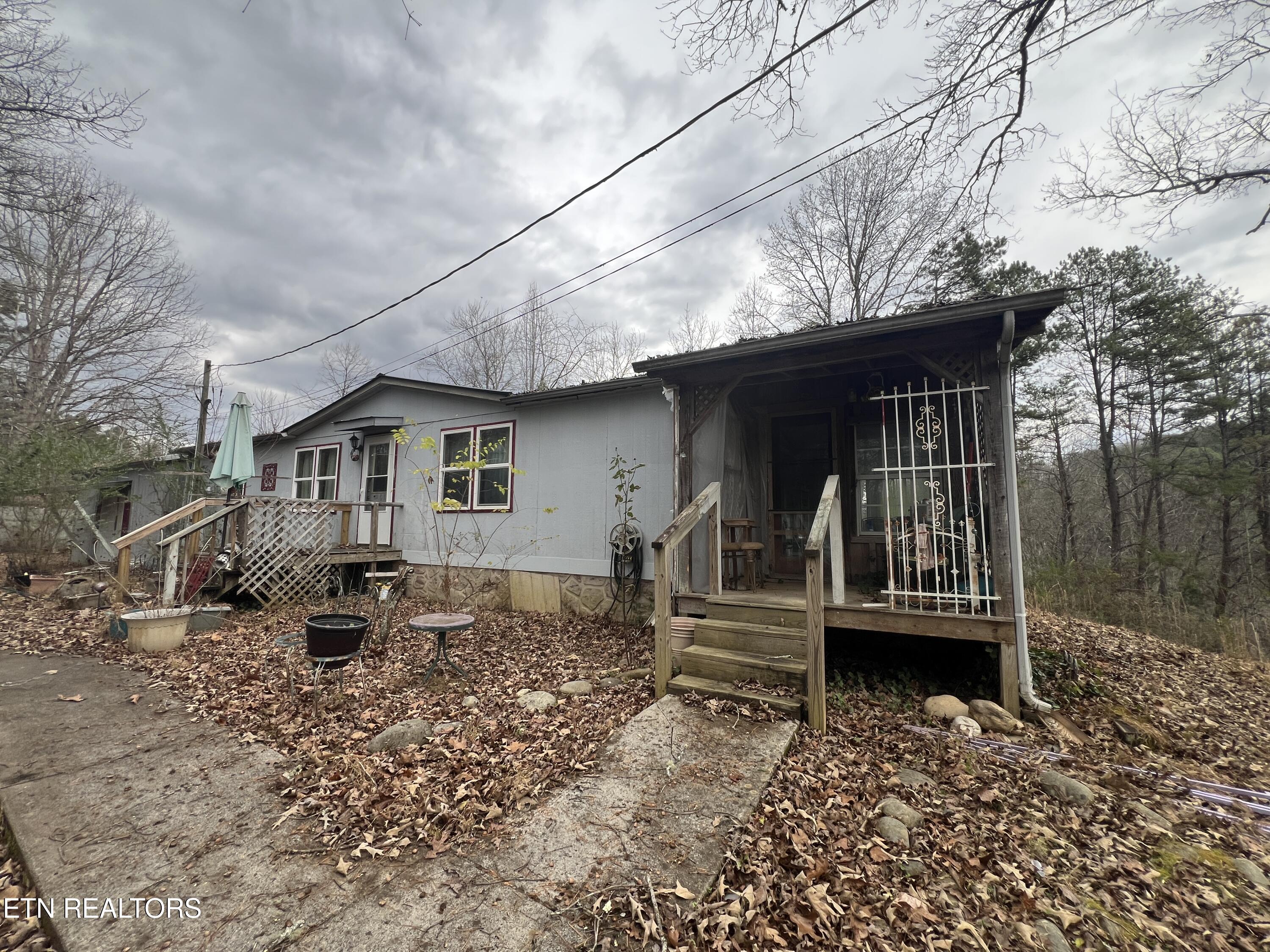 1711 Laurel Lane Lane