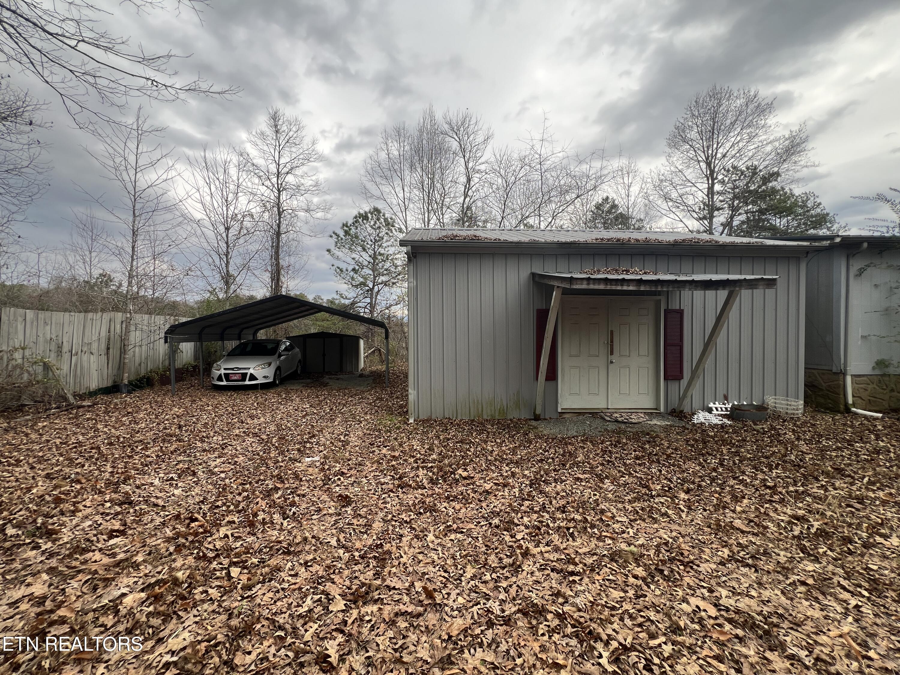 1711 Laurel Lane Lane