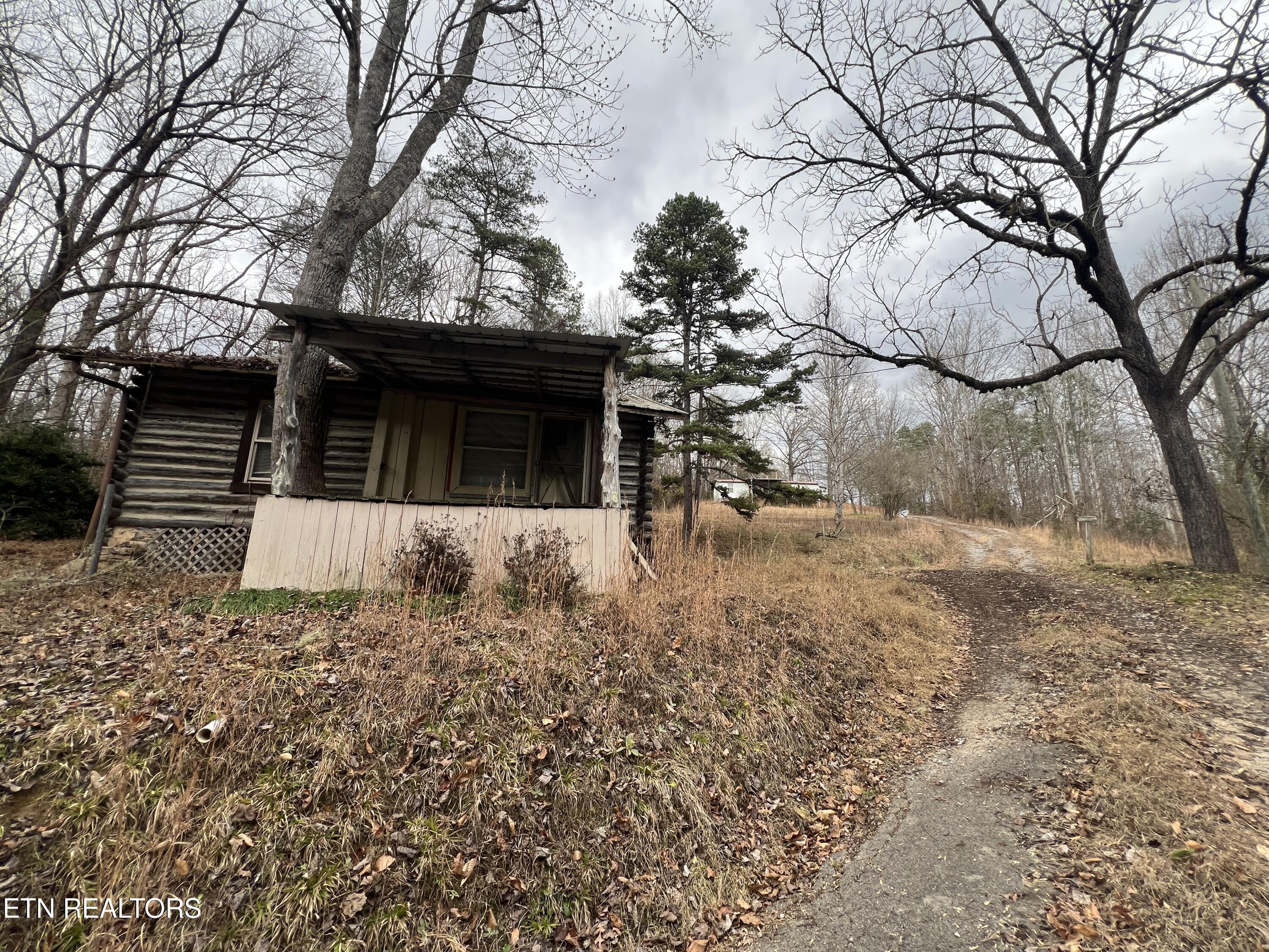 1711 Laurel Lane Lane