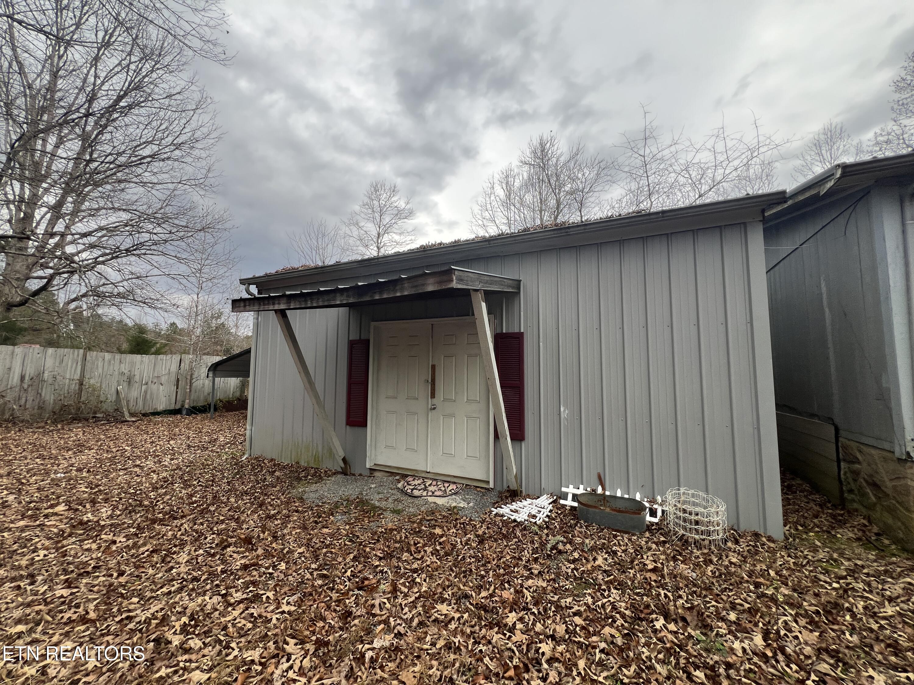 1711 Laurel Lane Lane