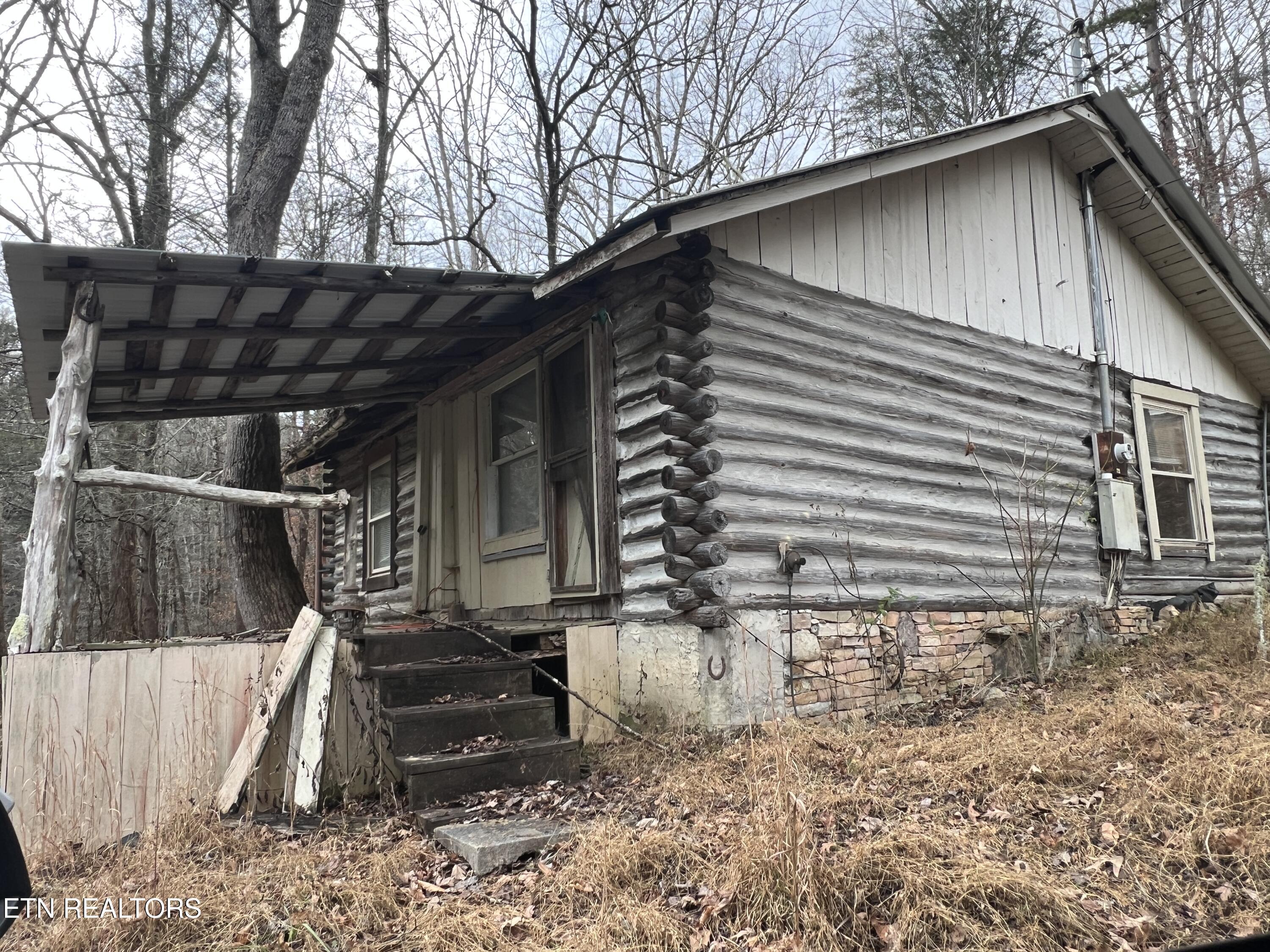 1711 Laurel Lane Lane
