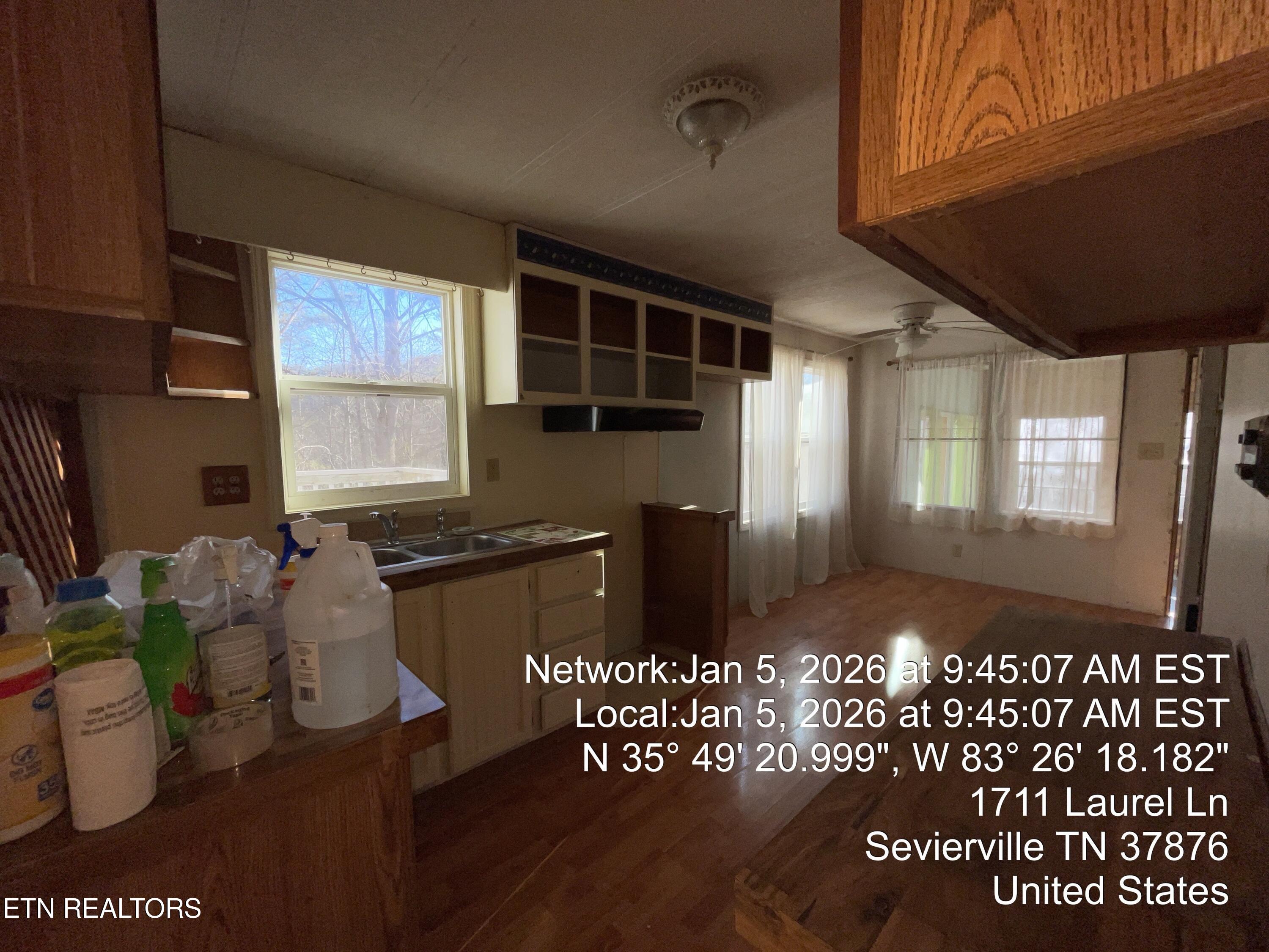 1711 Laurel Lane Lane