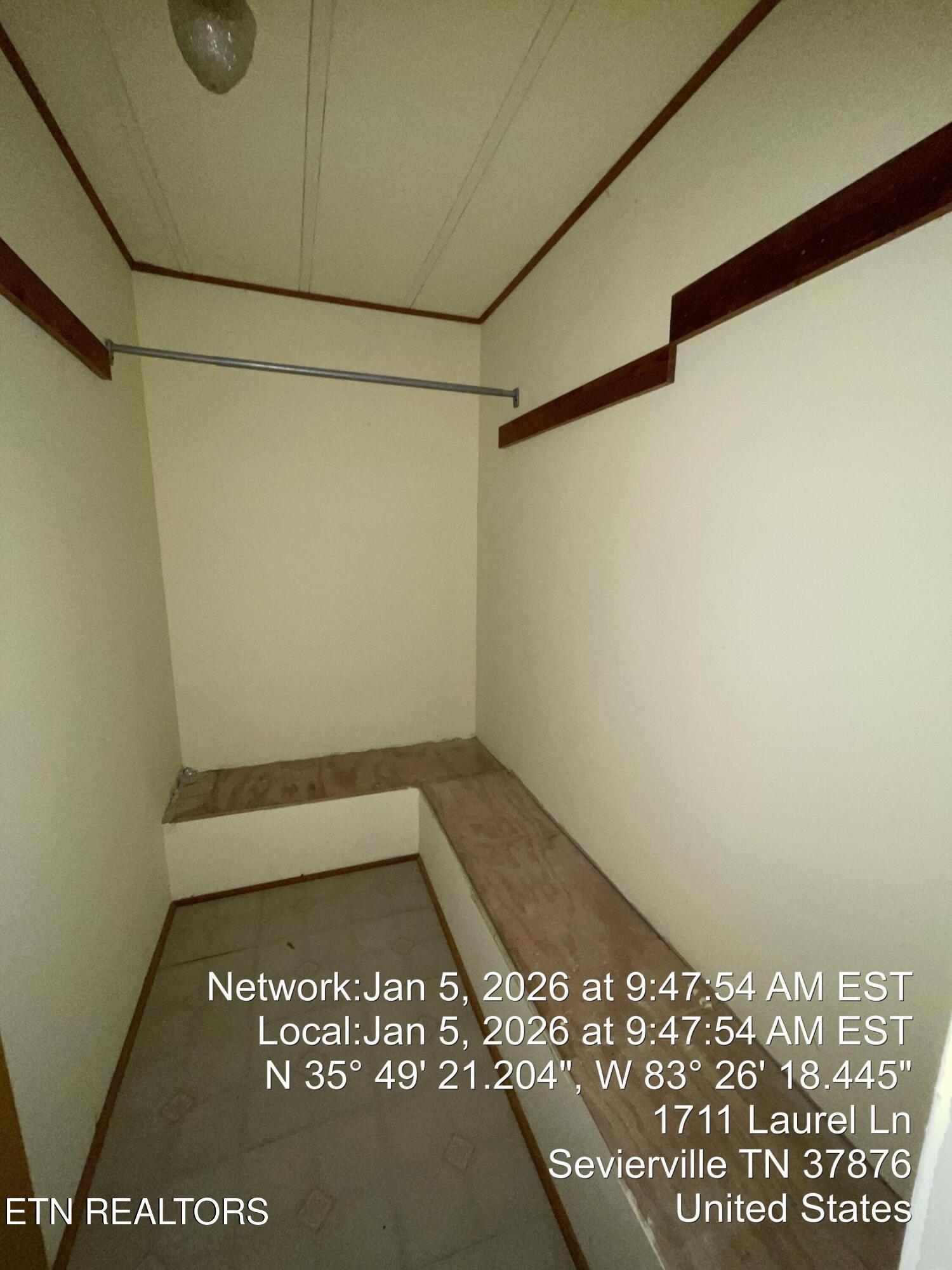1711 Laurel Lane Lane