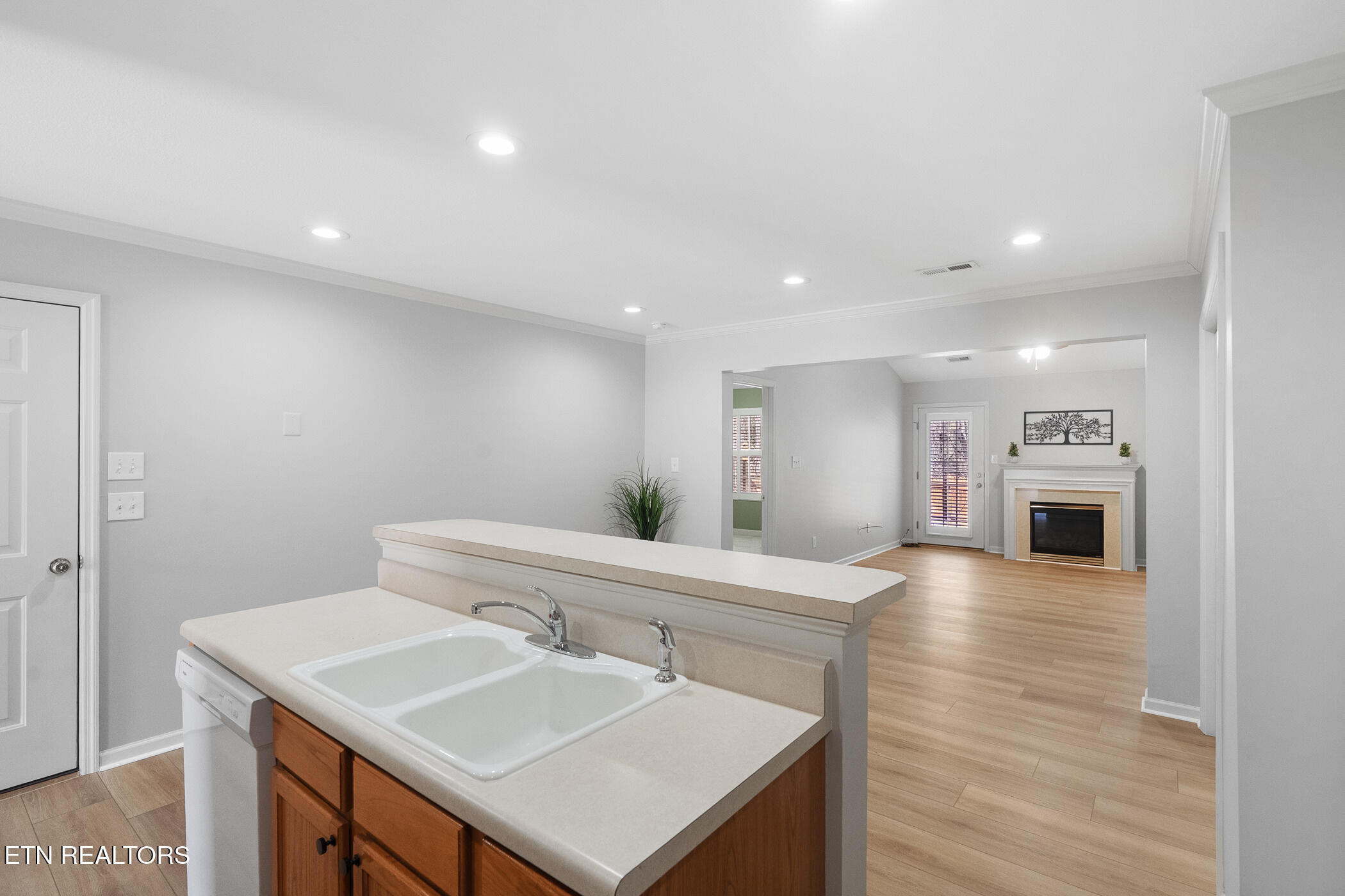 7058 La Christa Way
