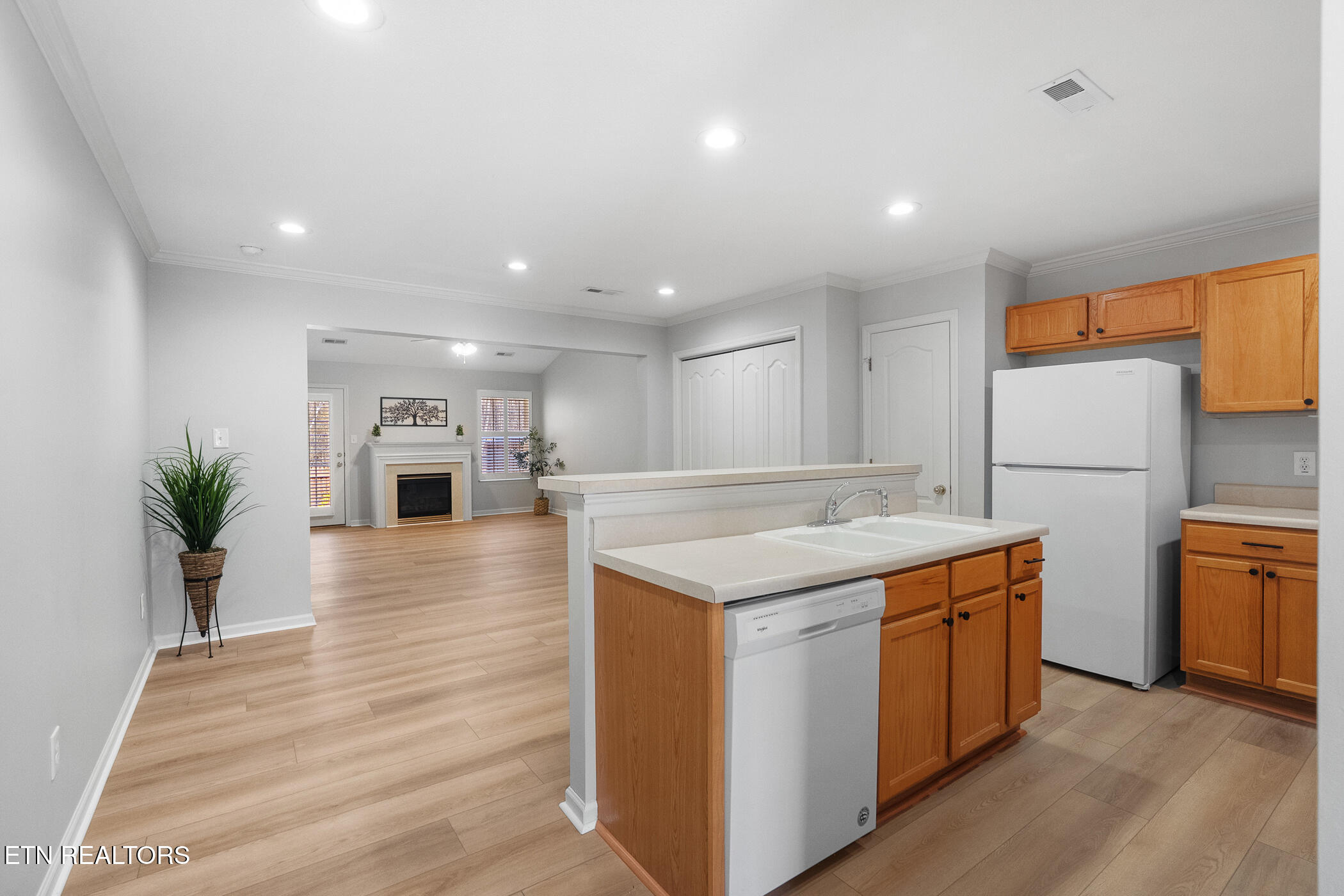 7058 La Christa Way