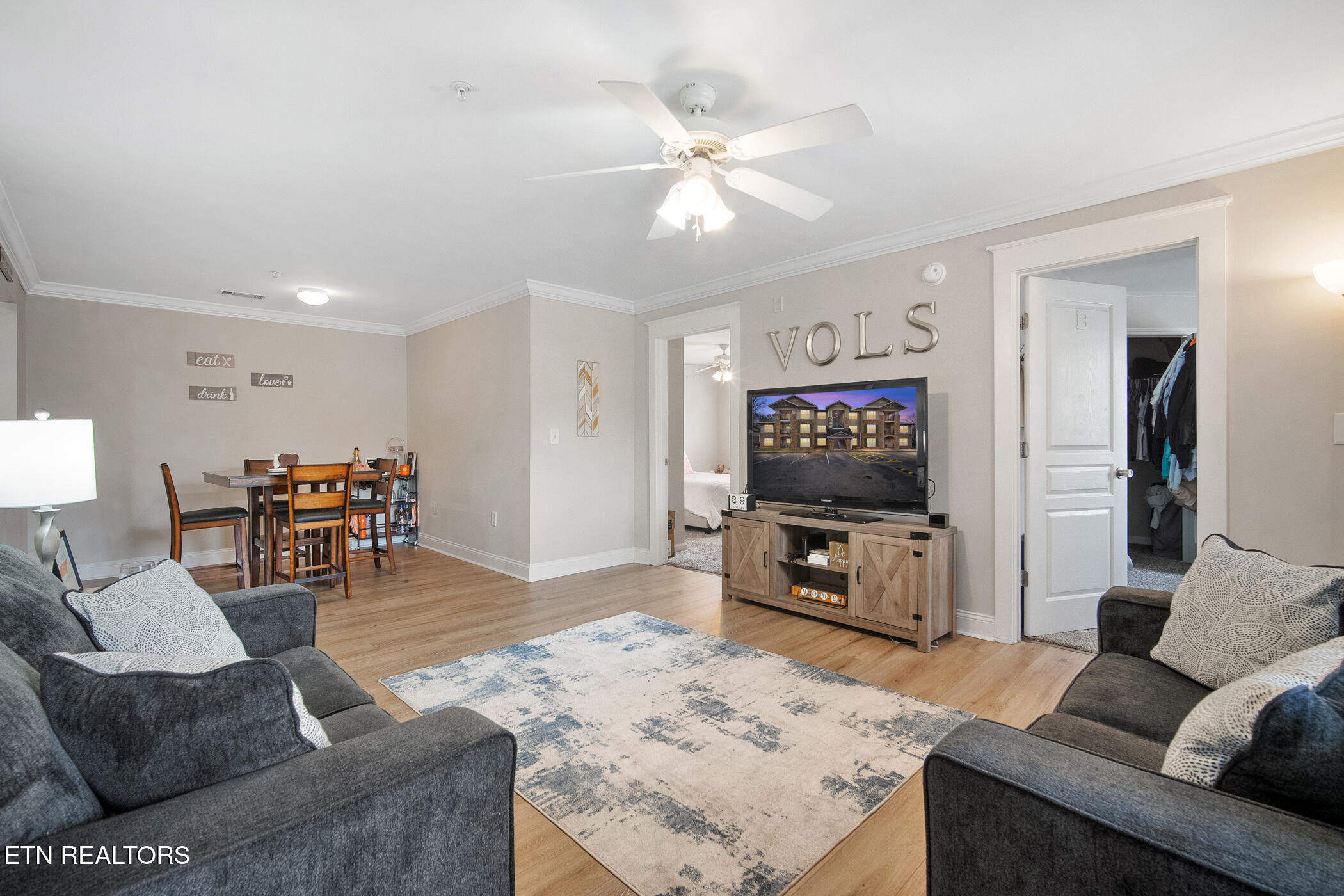 3934 Cherokee Woods Way 302