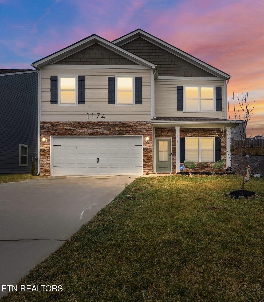 1174 Hampton Place Circle