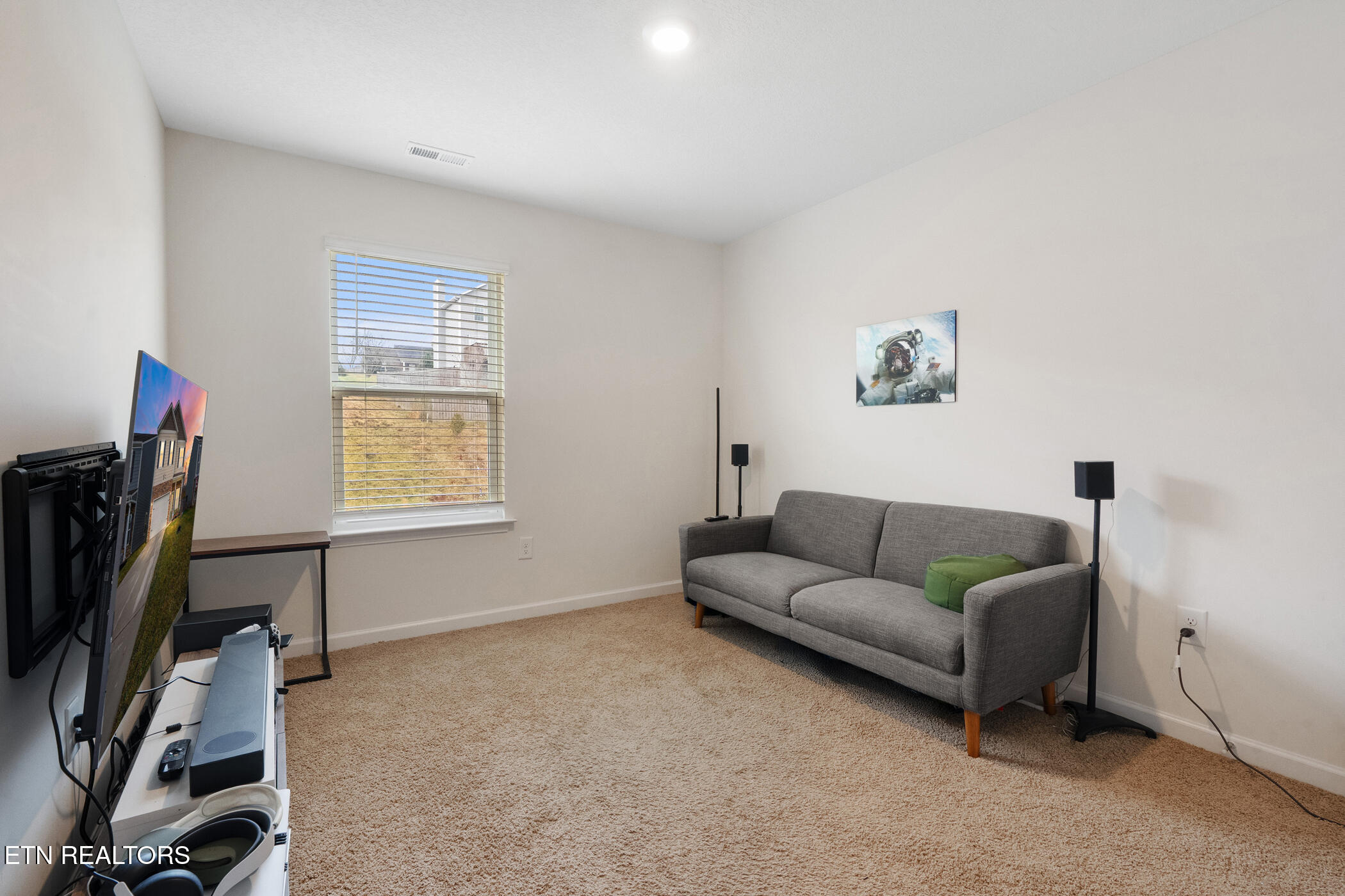 1174 Hampton Place Circle