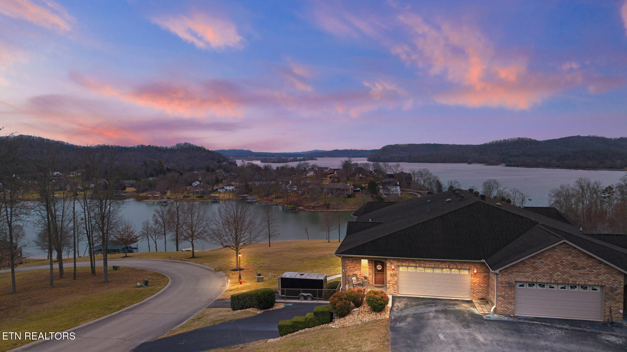 2834 Lake Pointe Drive