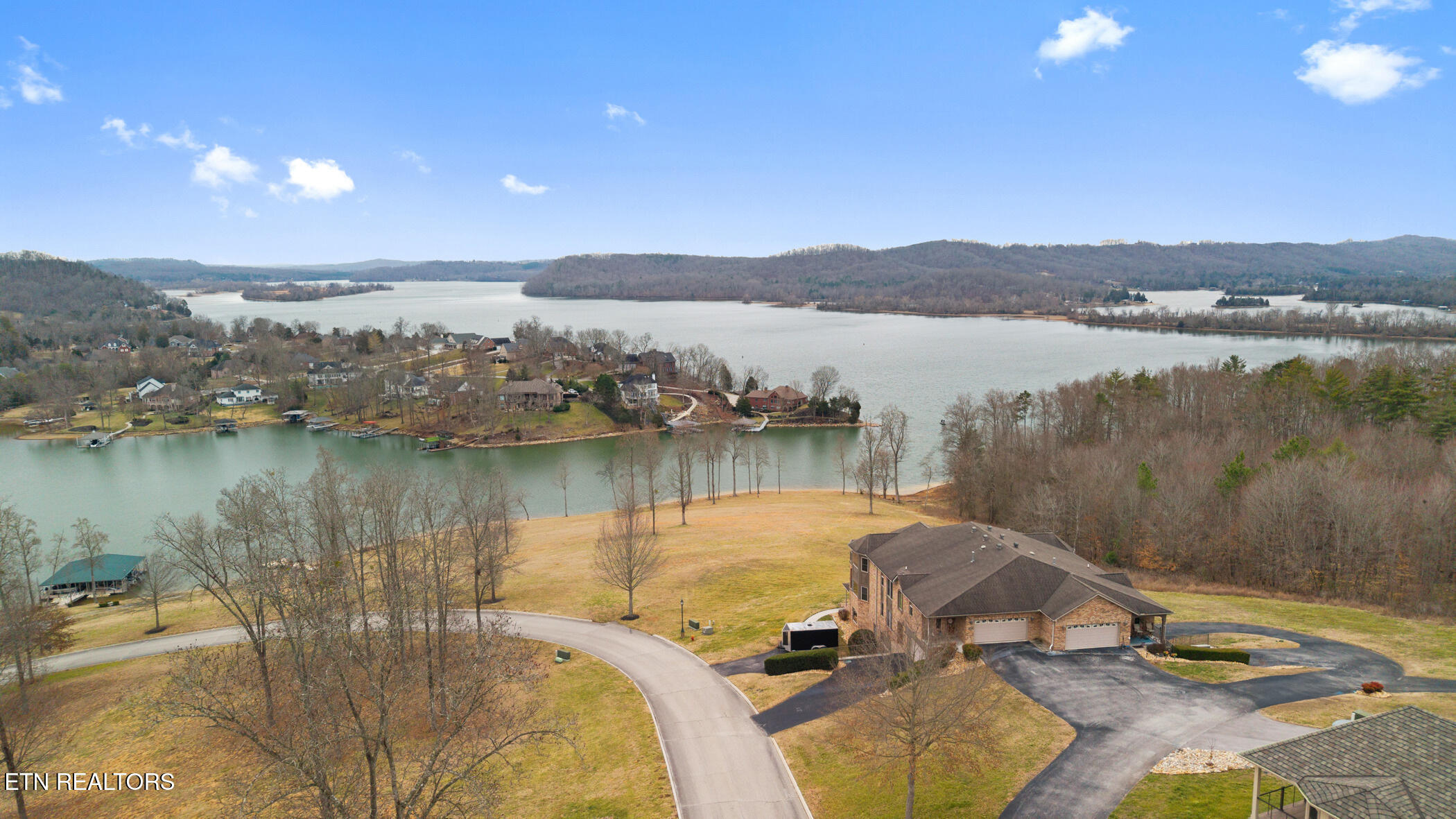 2834 Lake Pointe Drive