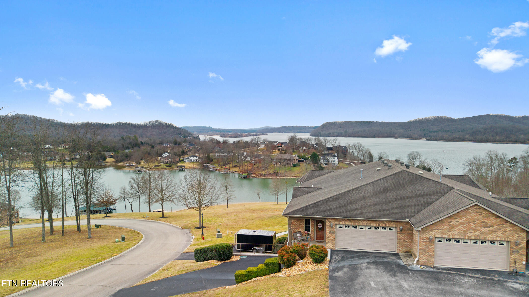 2834 Lake Pointe Drive