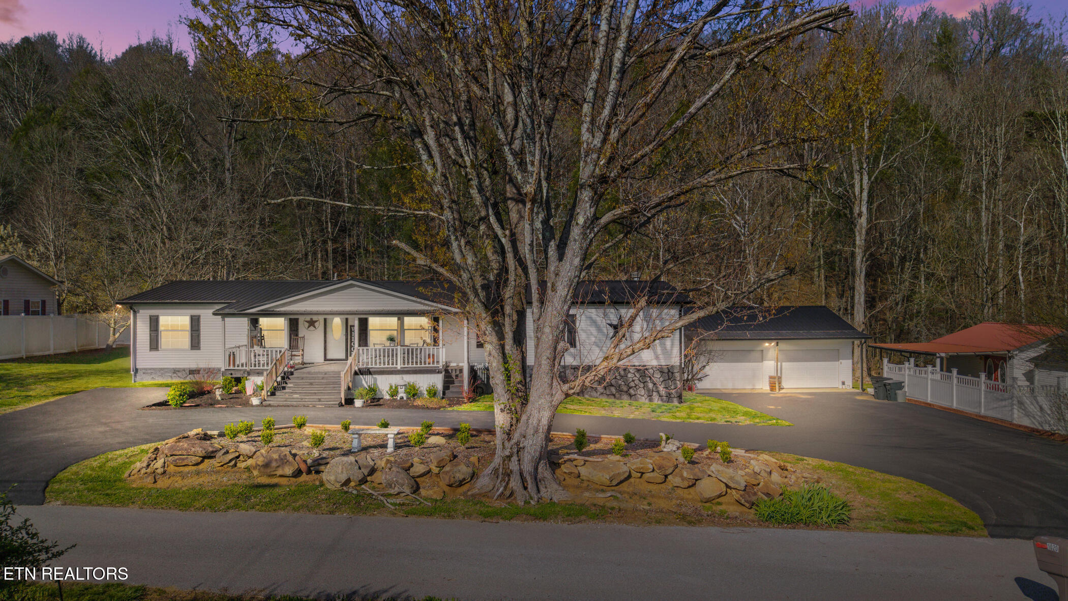 1020 Cox Circle
