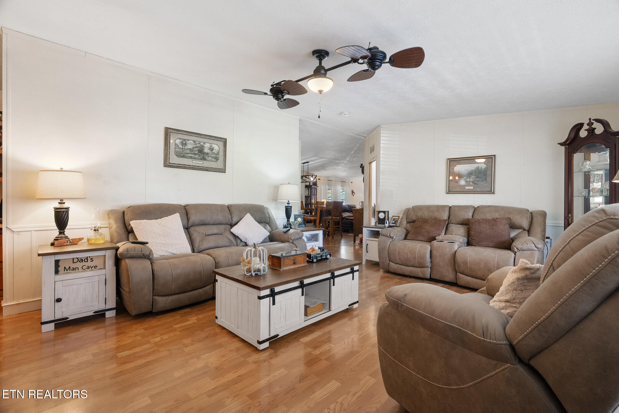 1020 Cox Circle