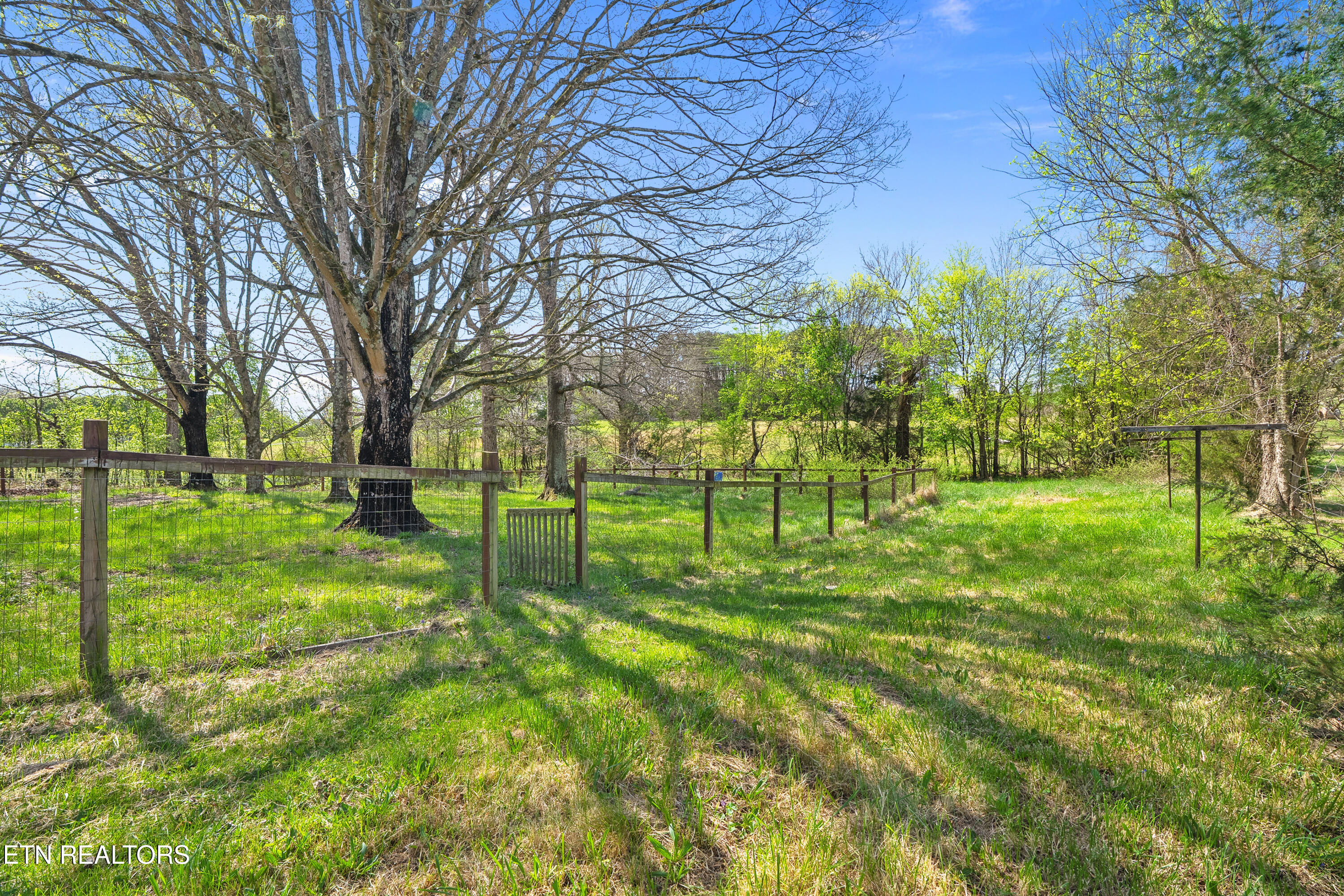 570 Stout Town Rd