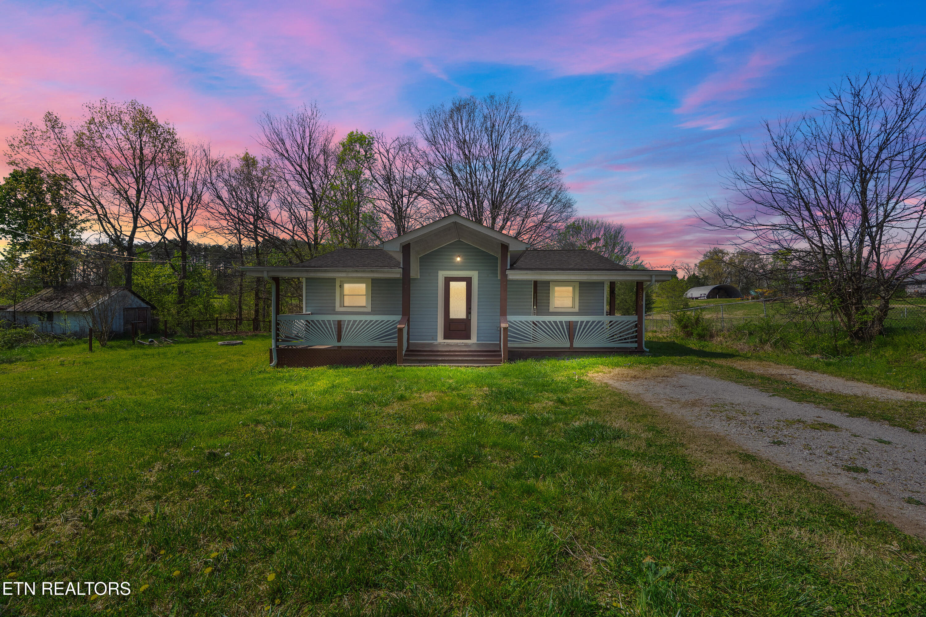 570 Stout Town Rd