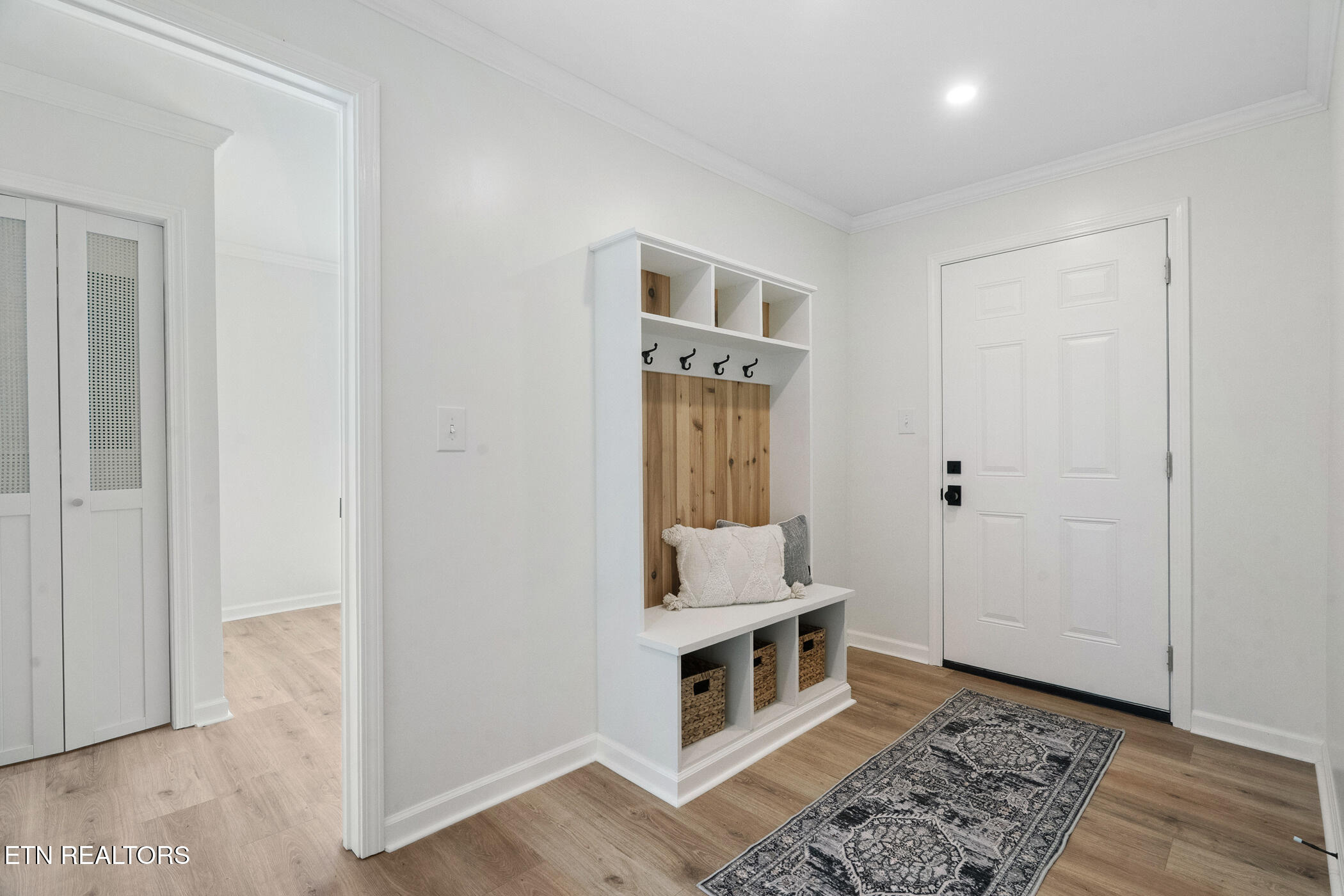 8001 Helen Drive