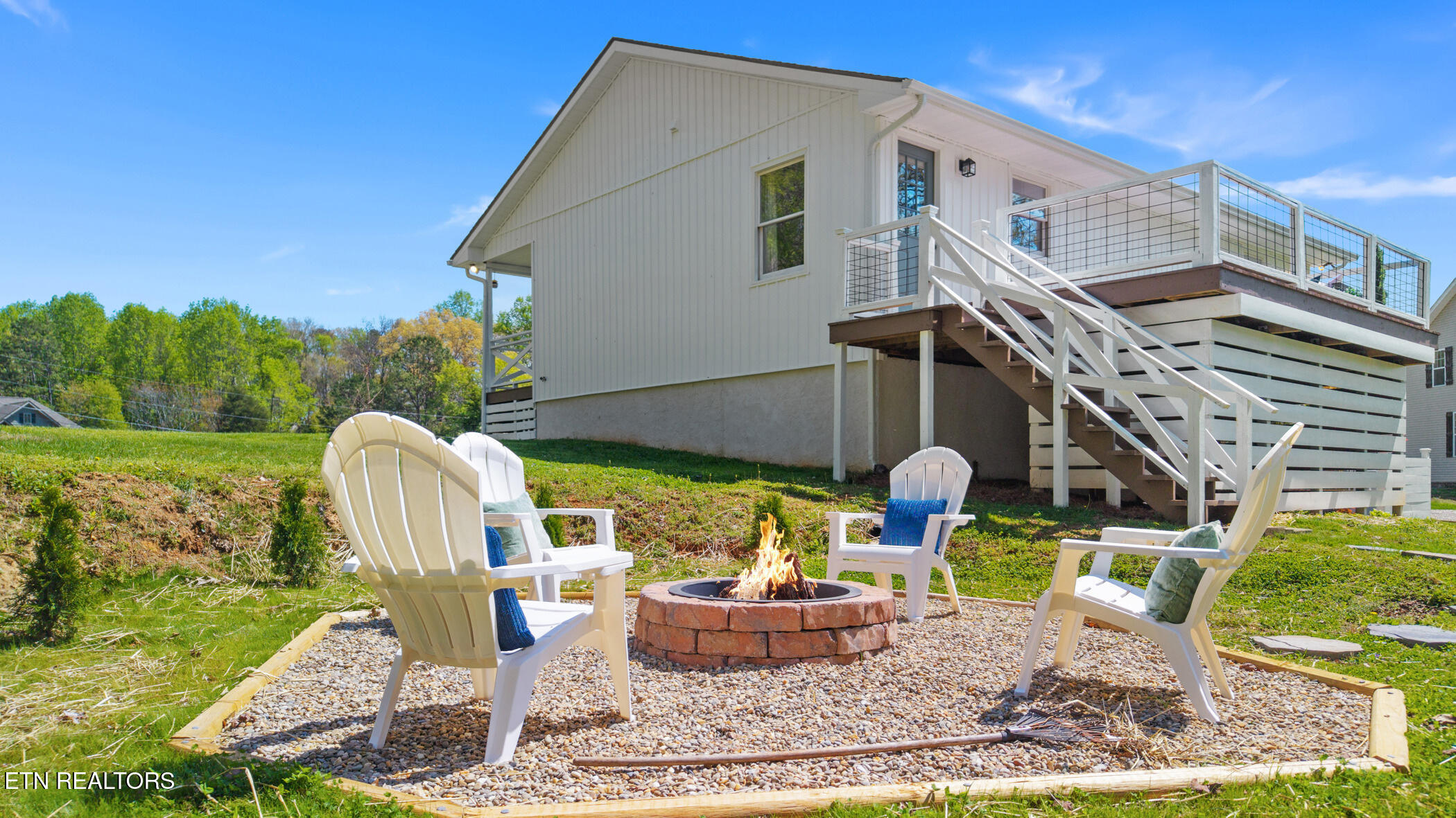 8001 Helen Drive