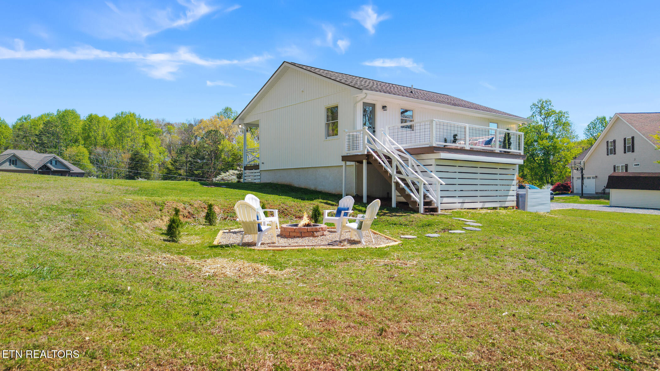 8001 Helen Drive