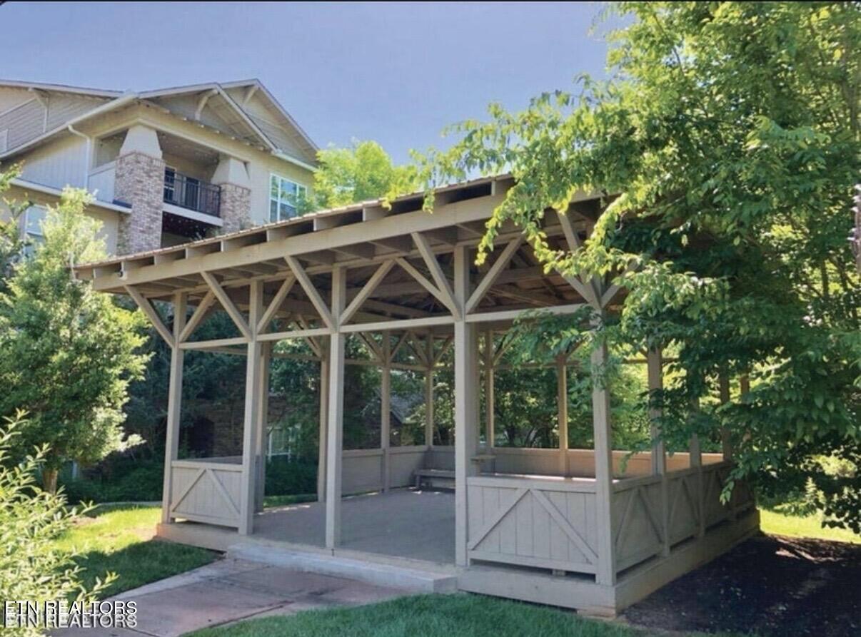 1130 Tree Top Way 1333
