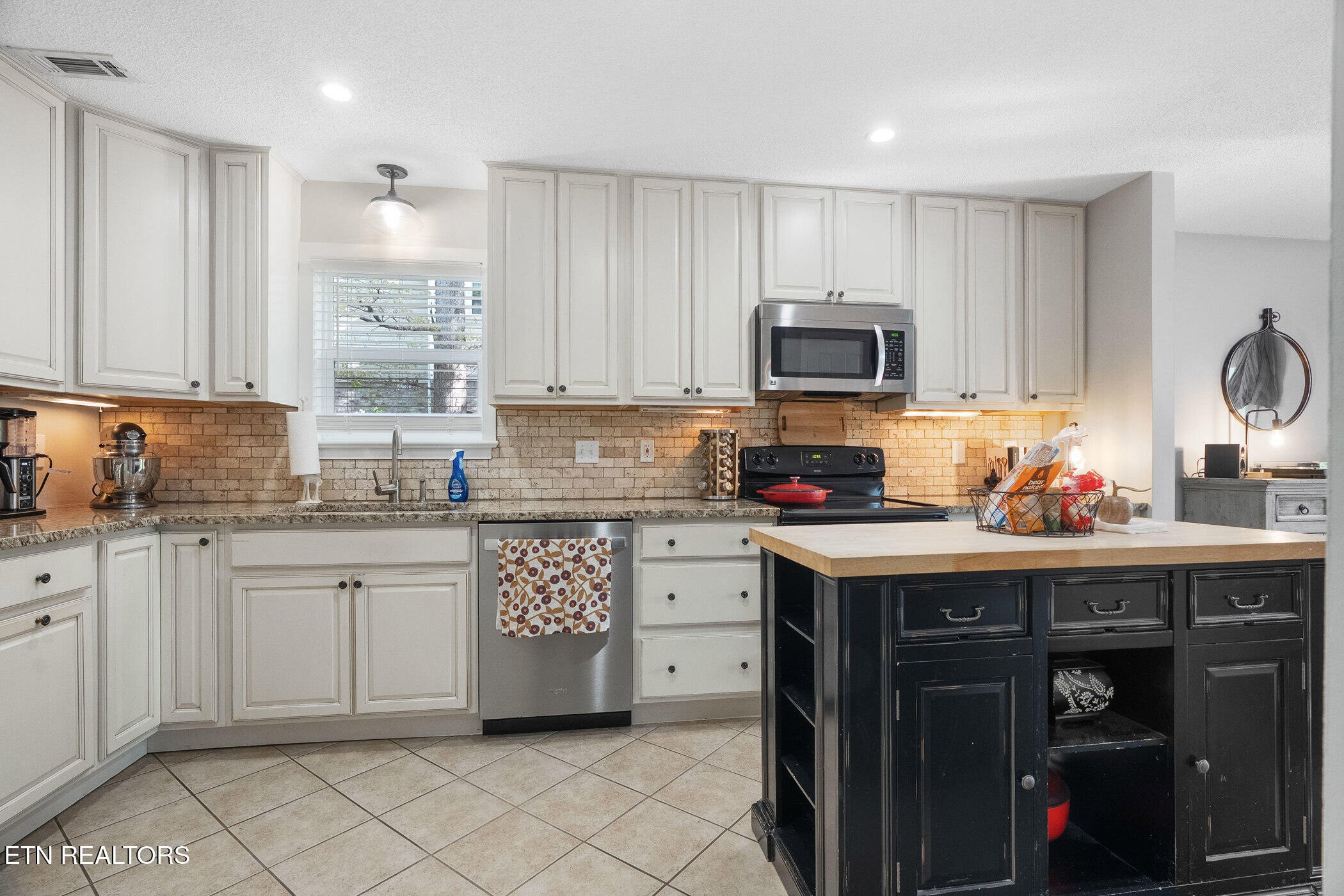 9140 Colchester Ridge Rd