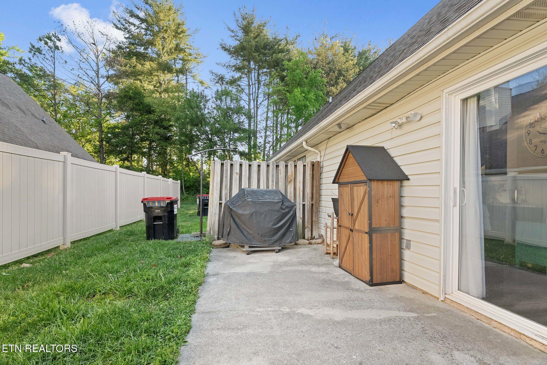 9009 Bell Brook Lane