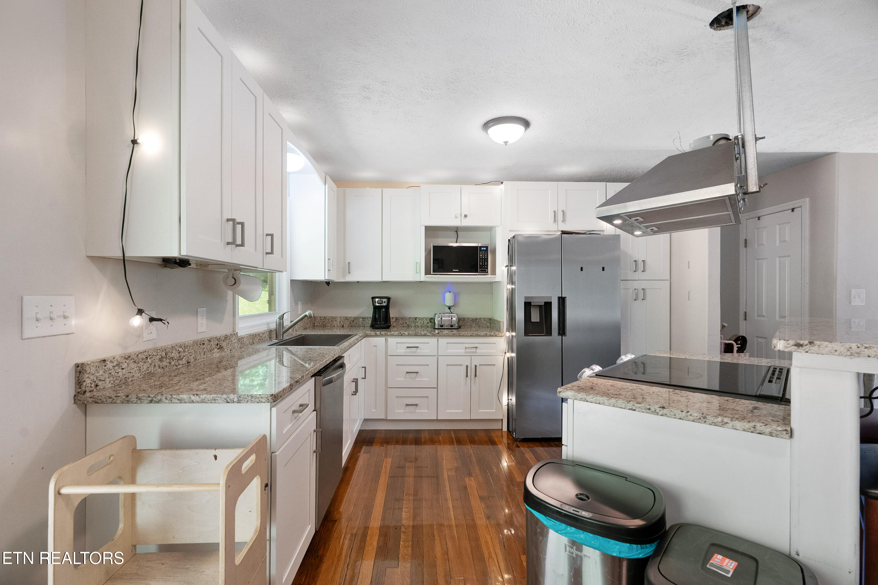 1209 E Bullrun Valley Drive