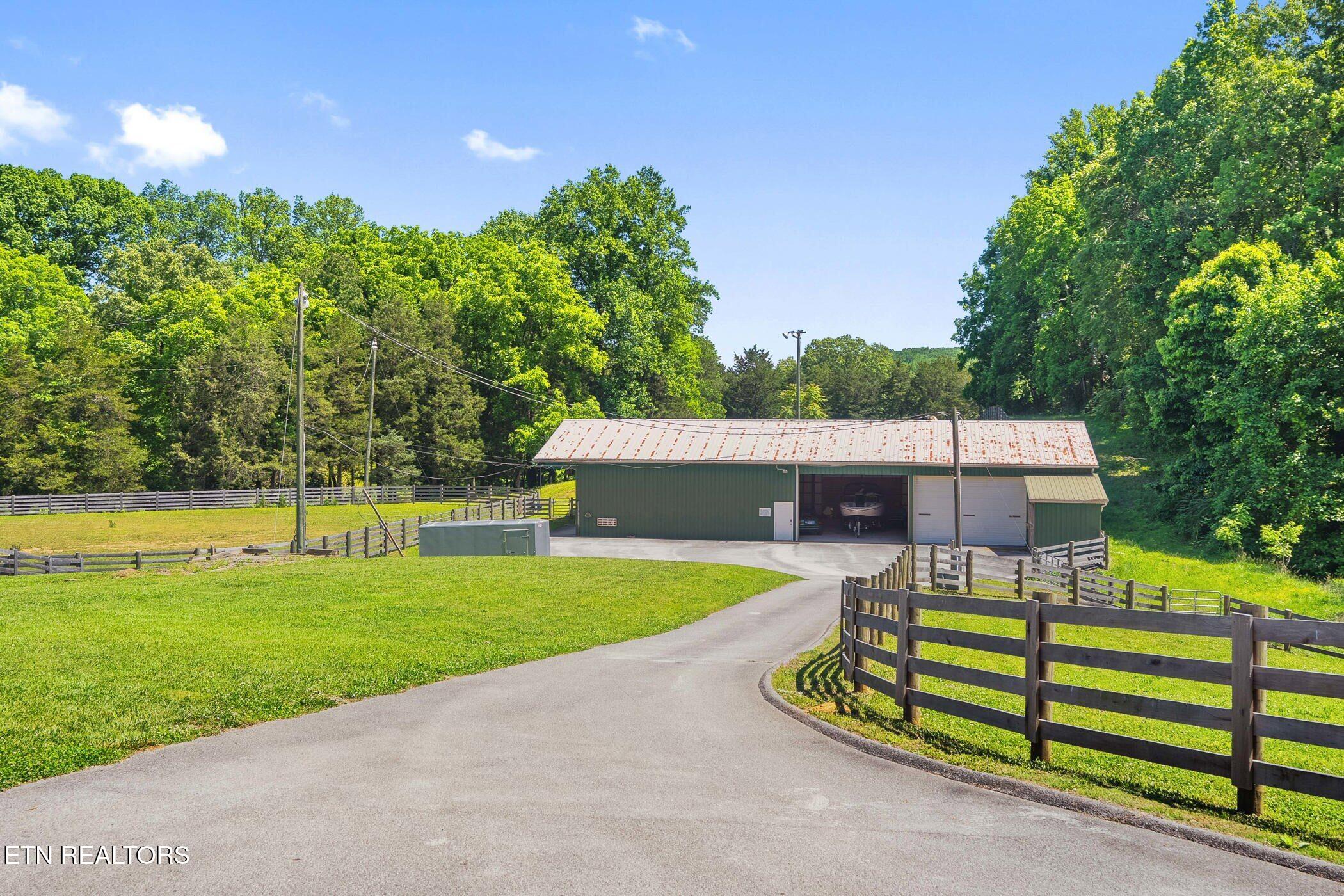 2418 E Gallaher Ferry Rd