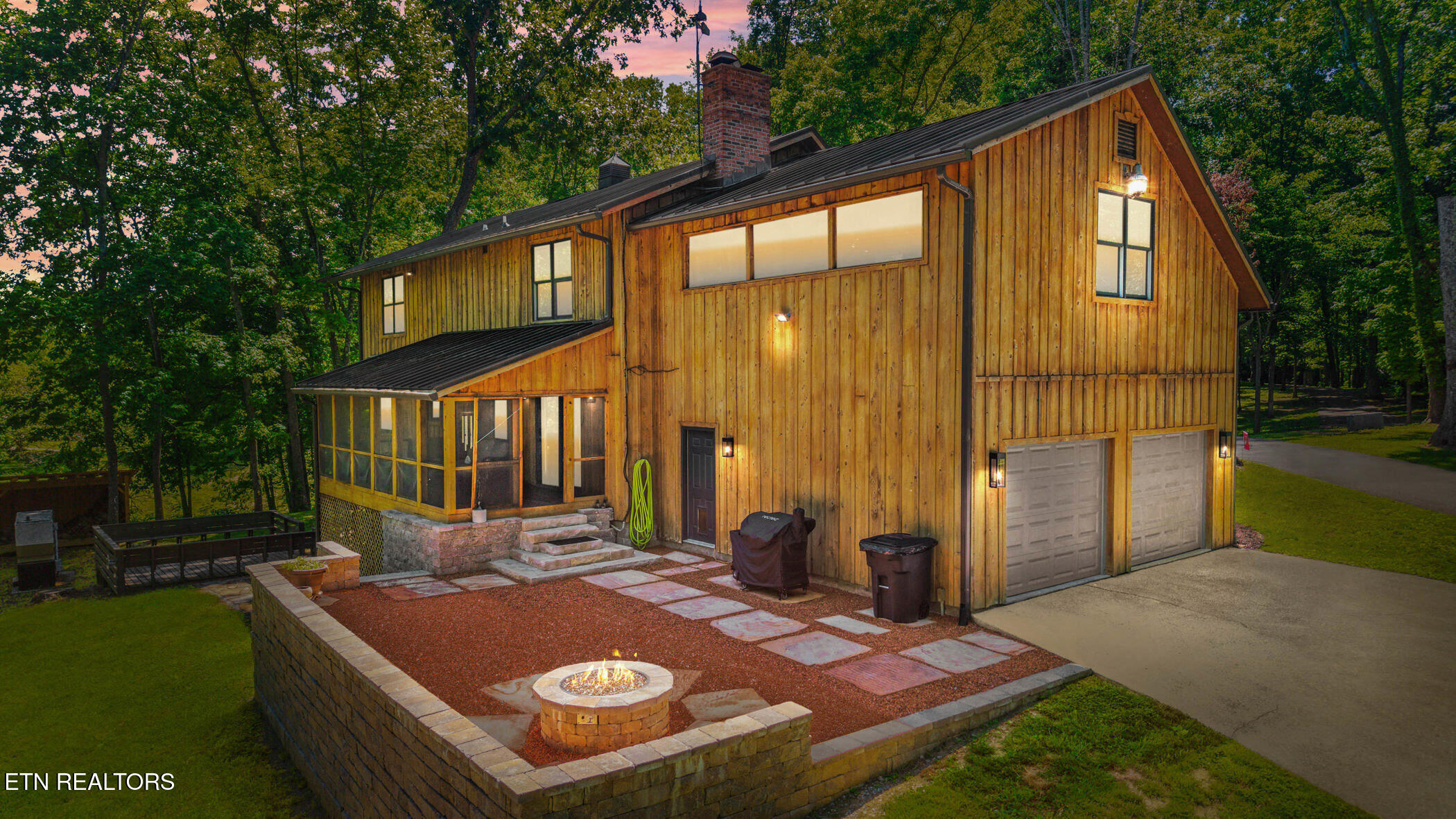2418 E Gallaher Ferry Rd