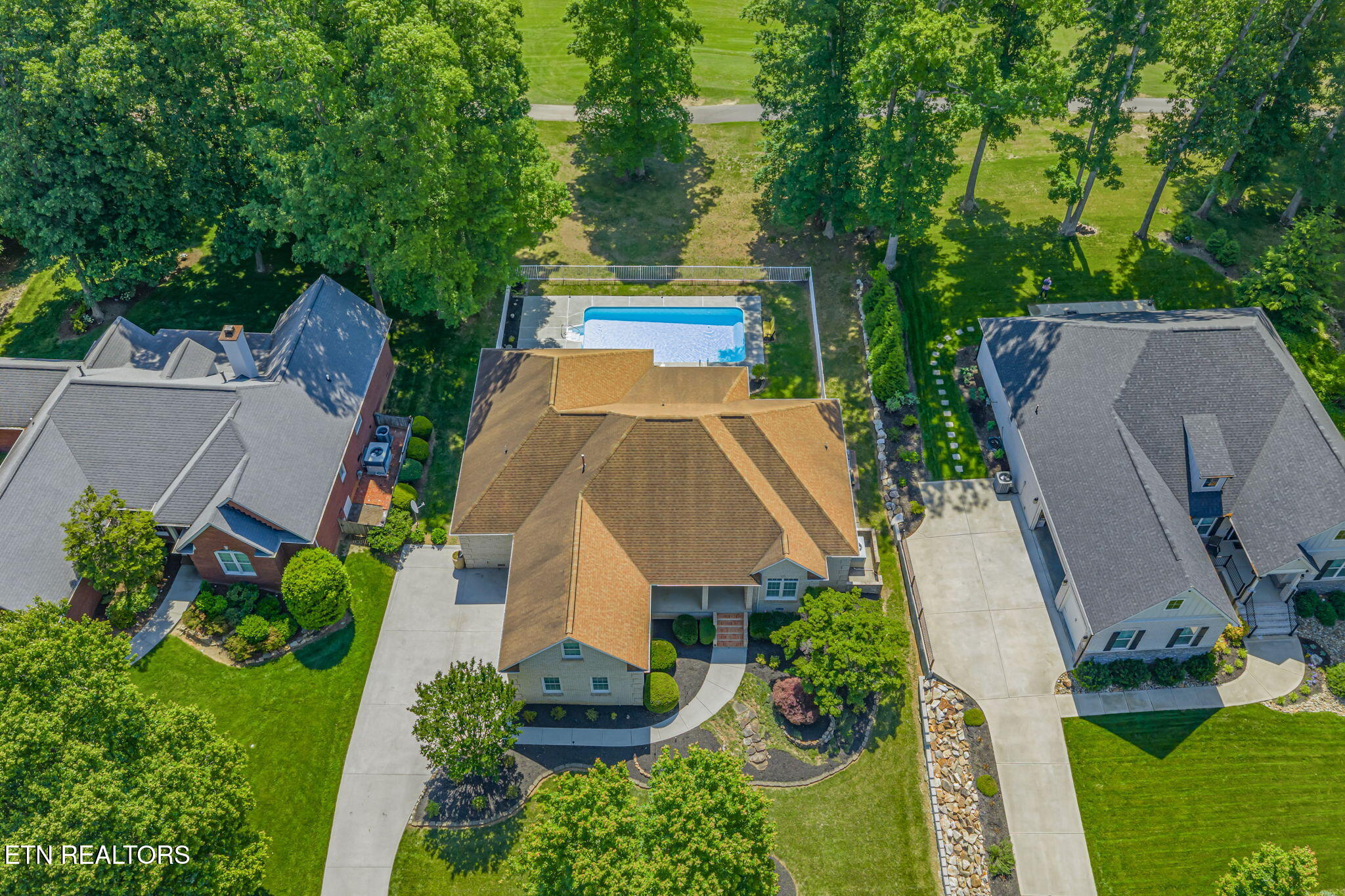680 Oak Chase Blvd