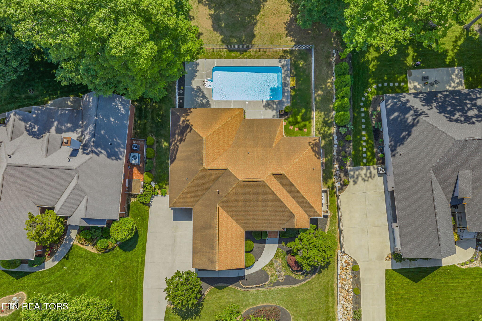 680 Oak Chase Blvd