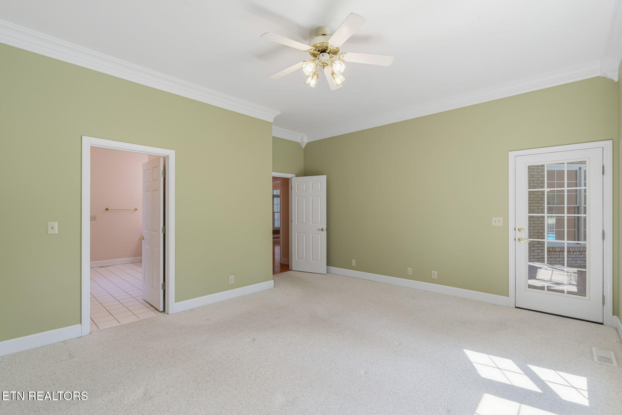 680 Oak Chase Blvd