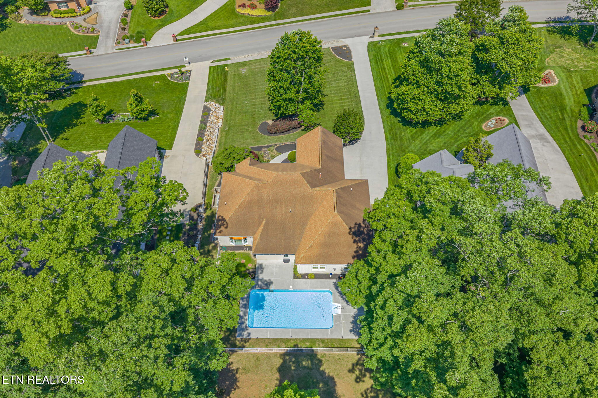 680 Oak Chase Blvd