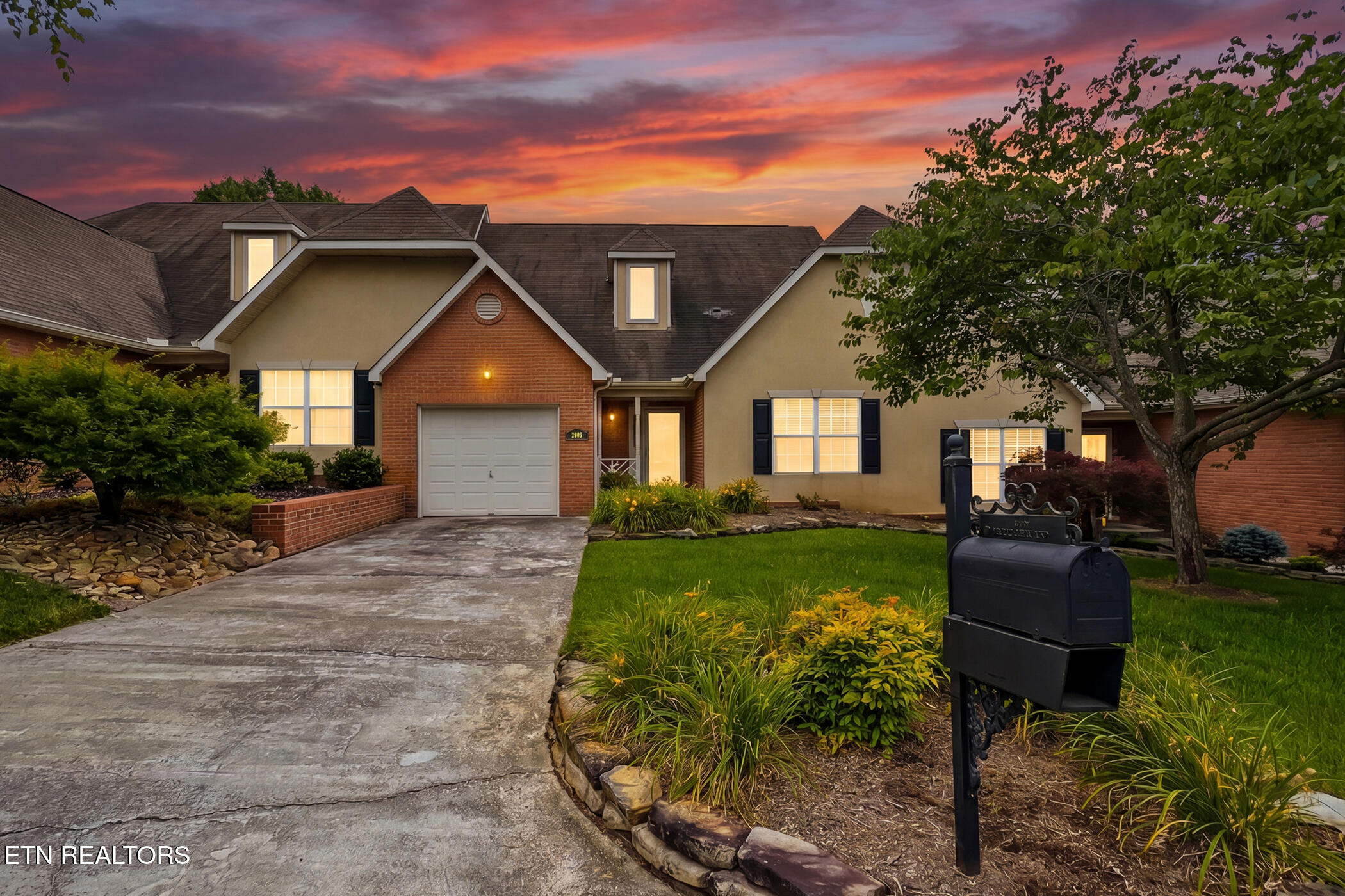 2605 Knob Creek Lane