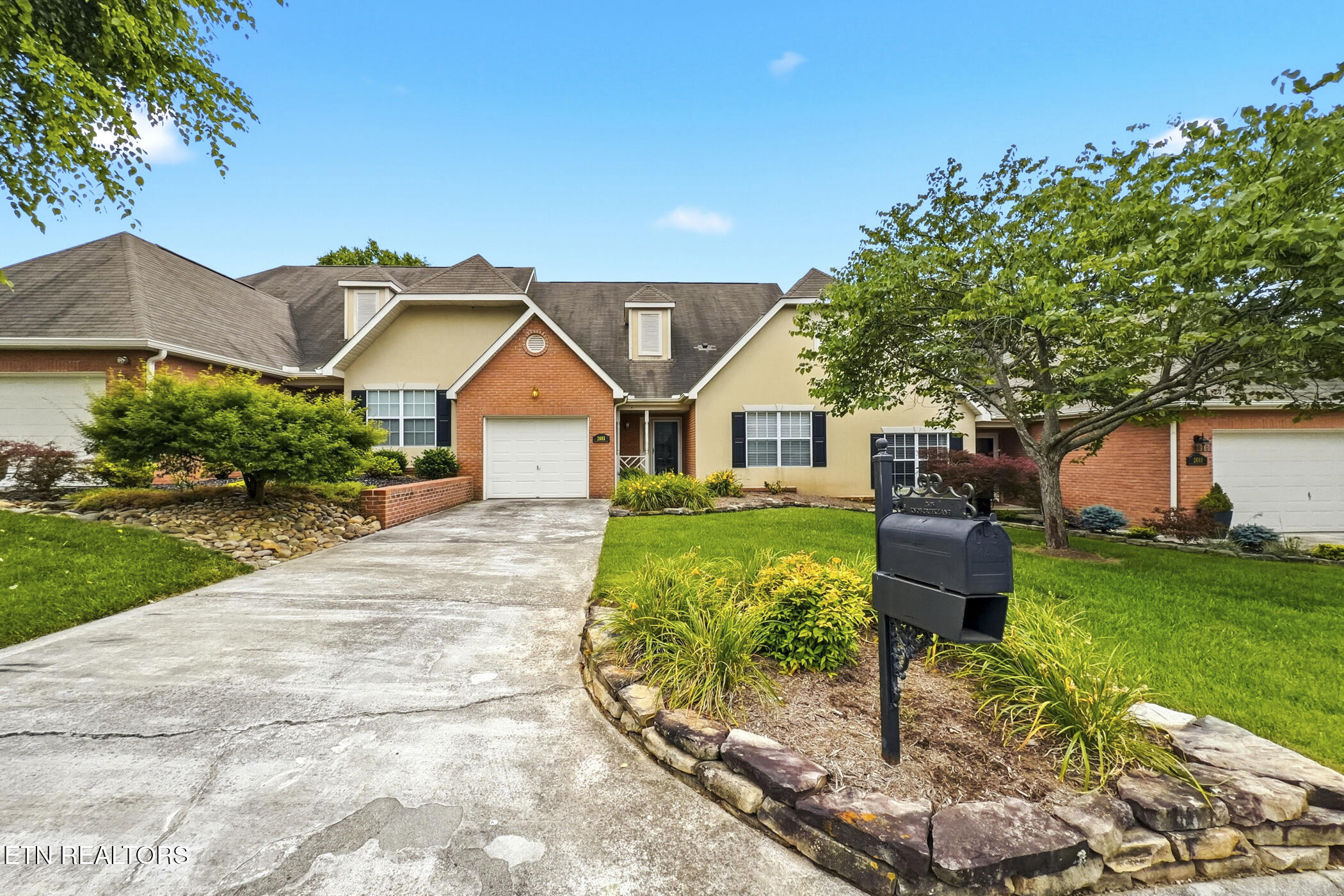 2605 Knob Creek Lane