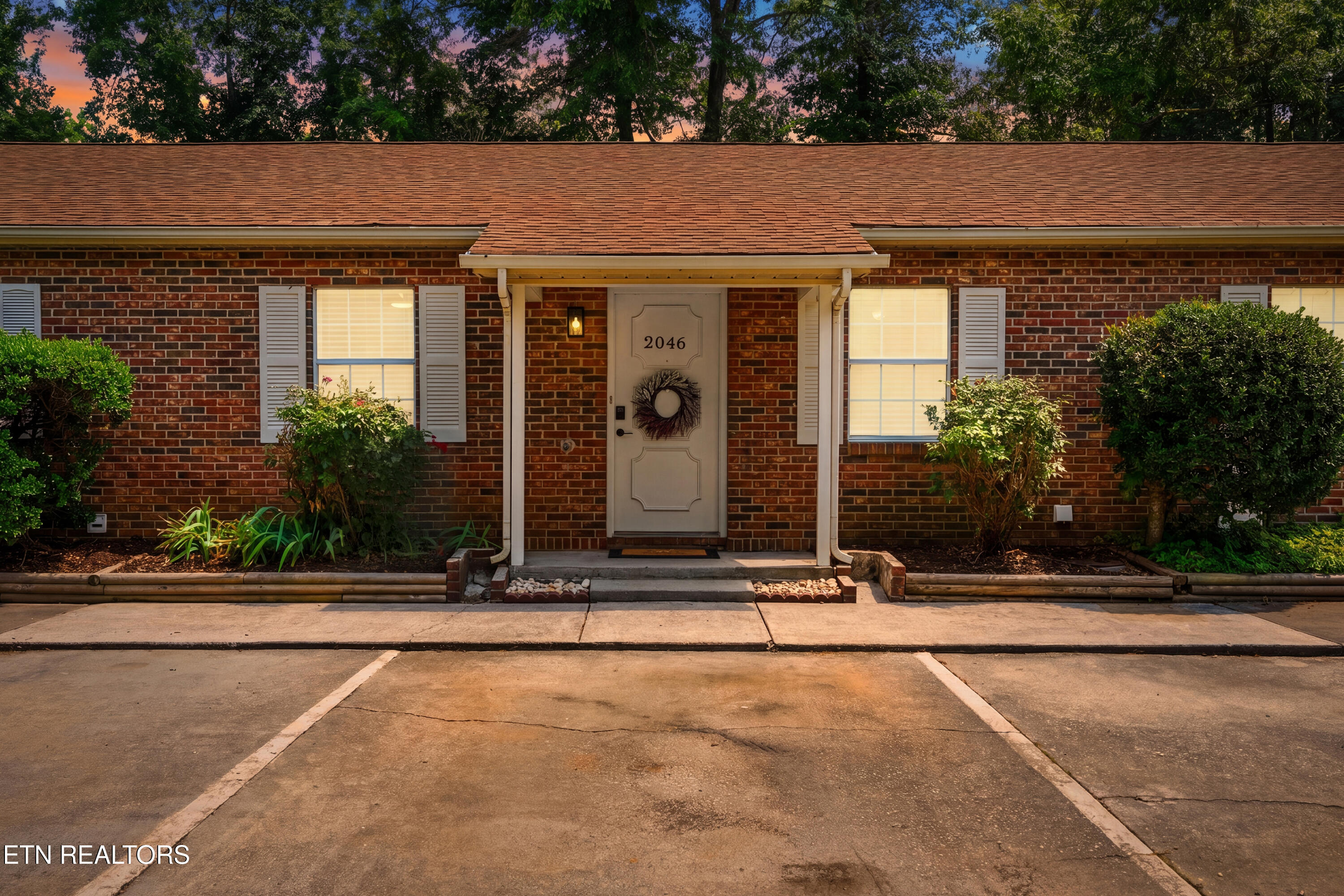 2046 Belle Terra Rd