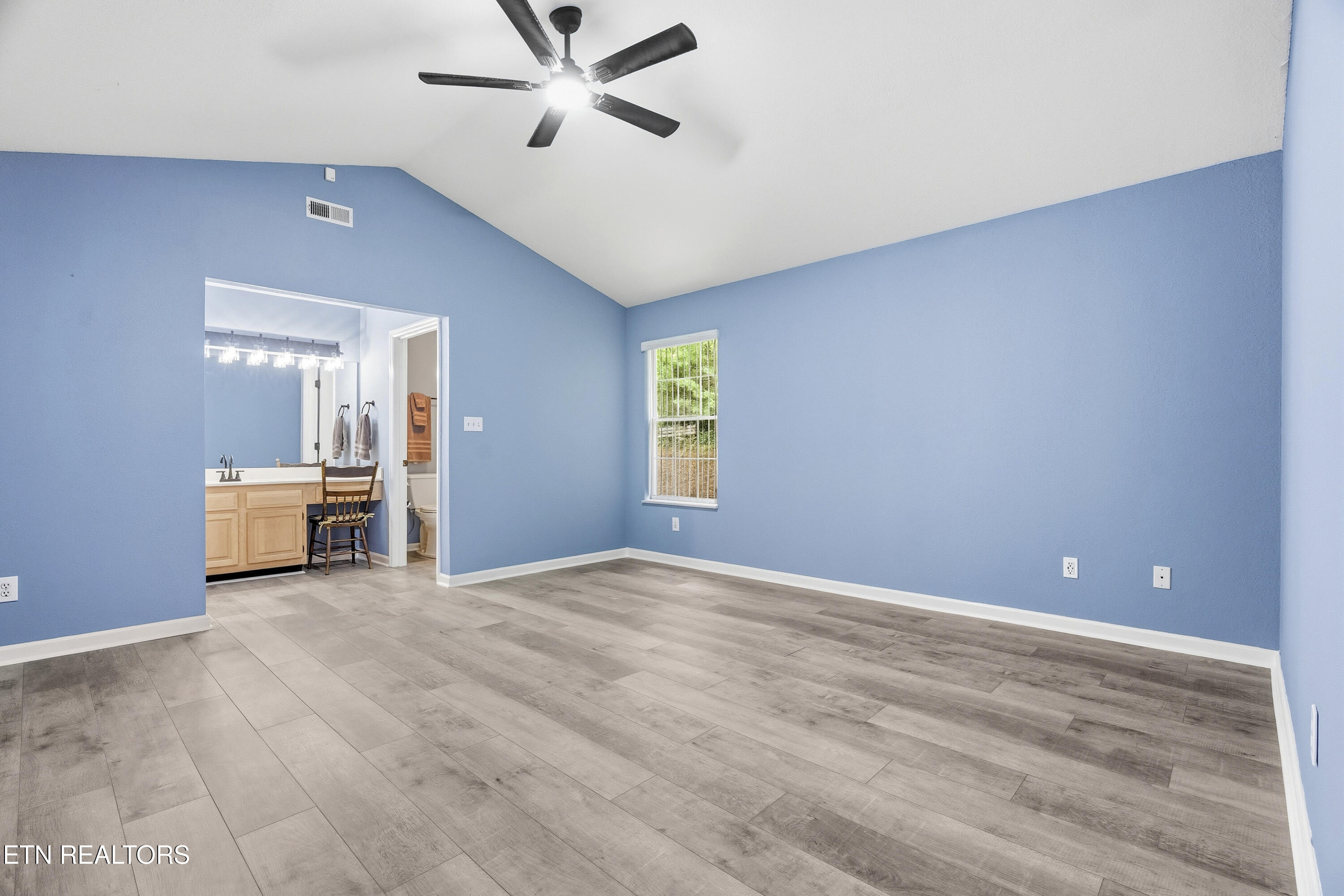 10703 Admiral Bend Way
