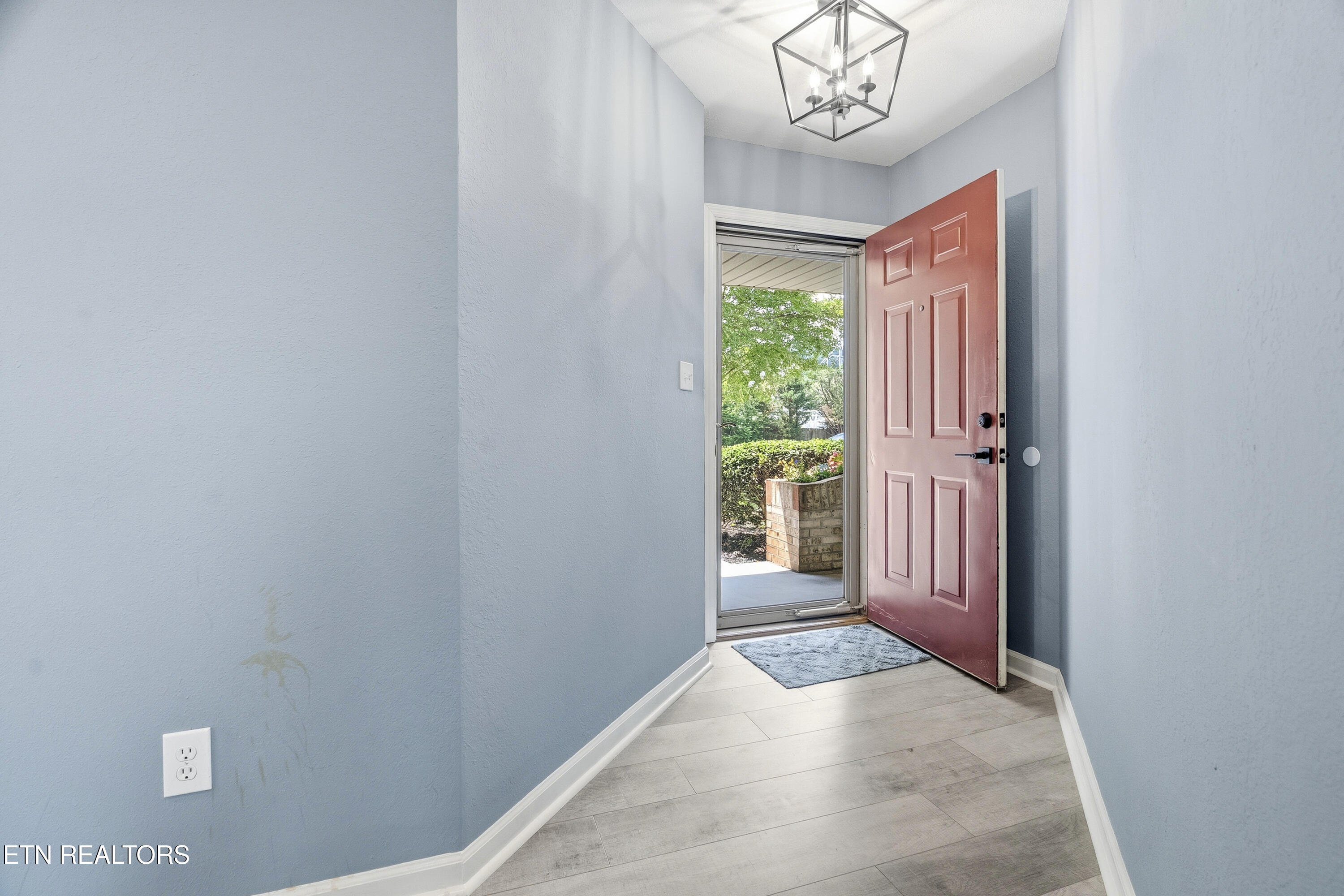 10703 Admiral Bend Way