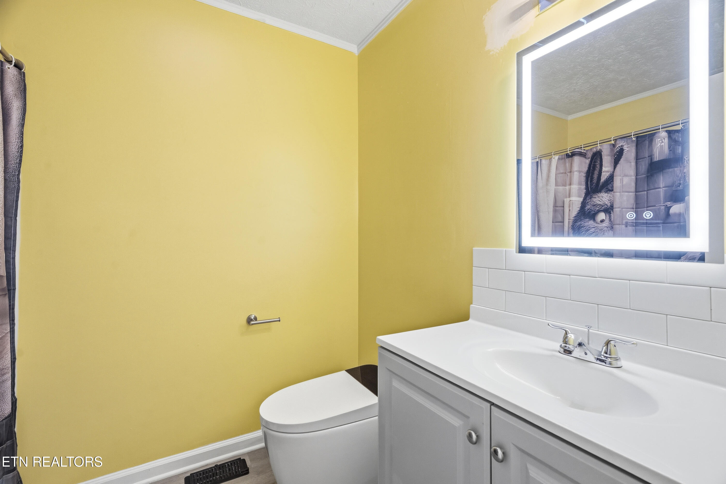 7764 Ashcroft Way