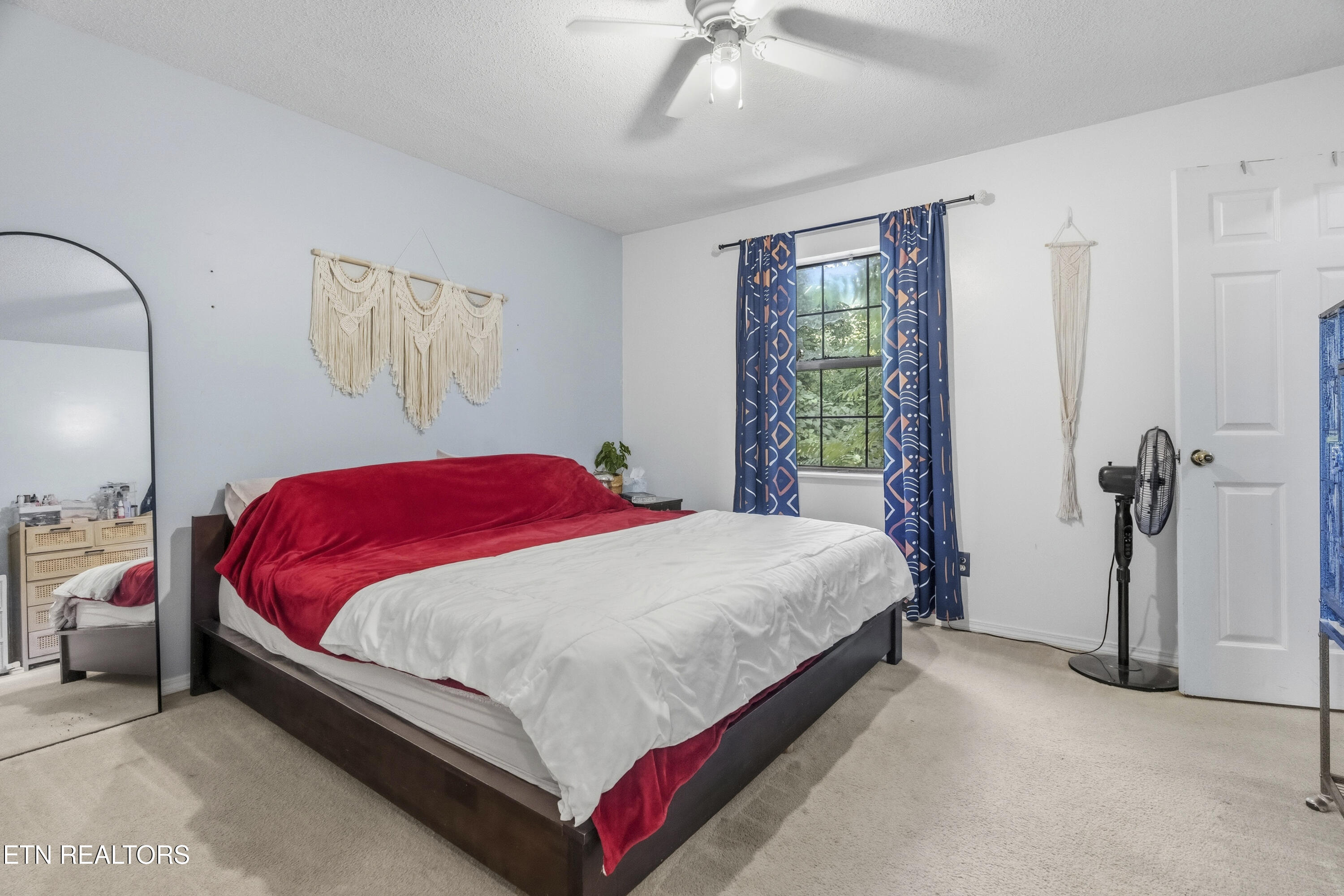 205 Booker Rd