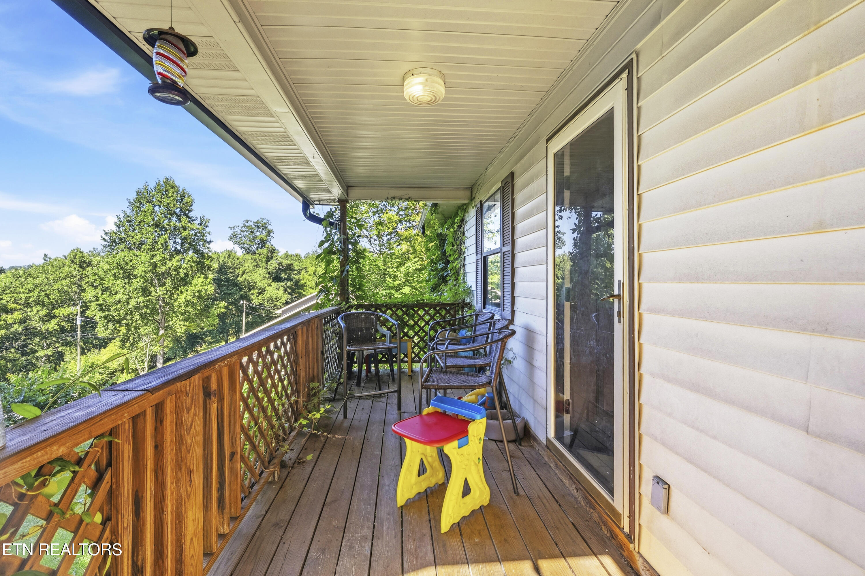 205 Booker Rd