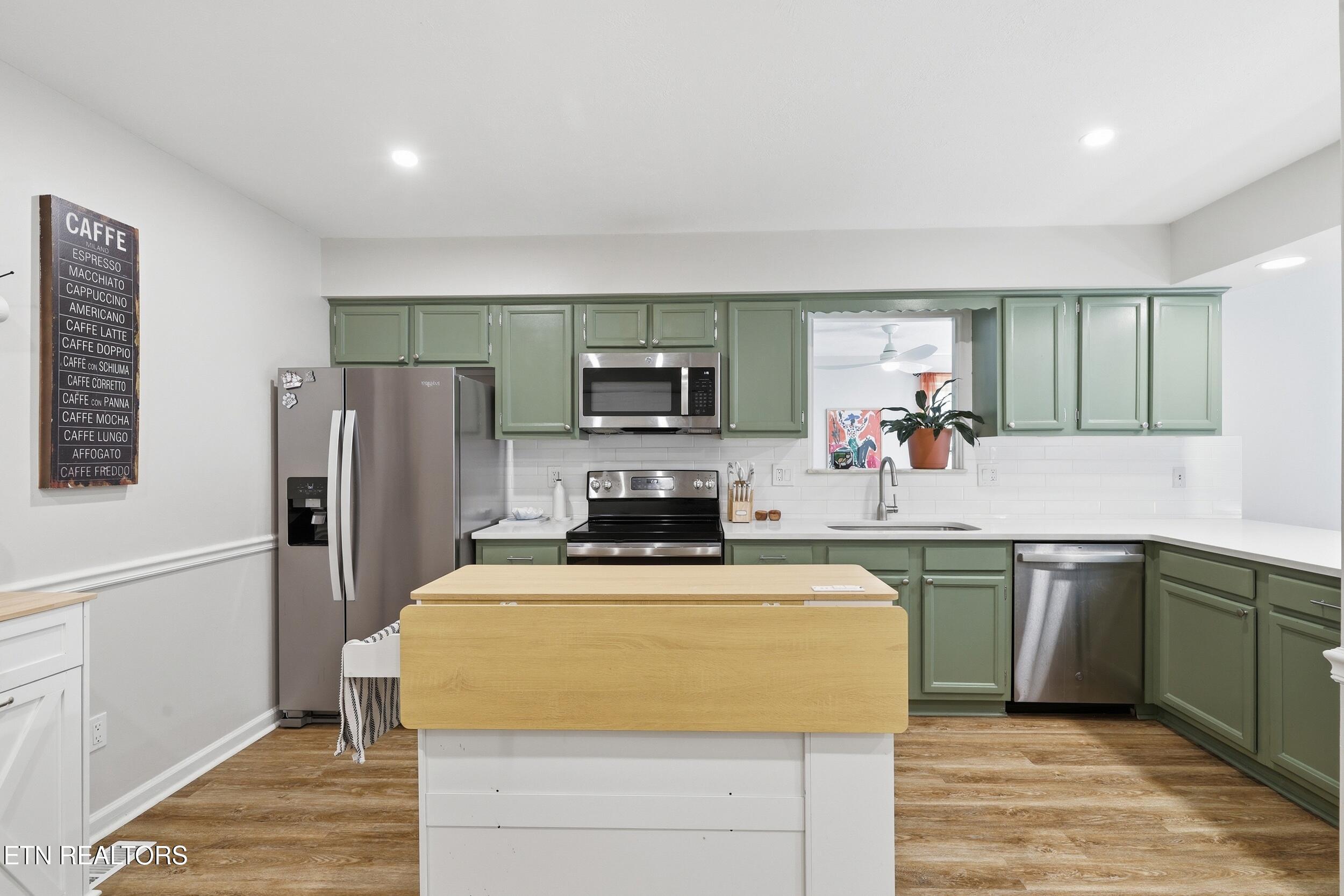 1544 Fox Meadow Circle