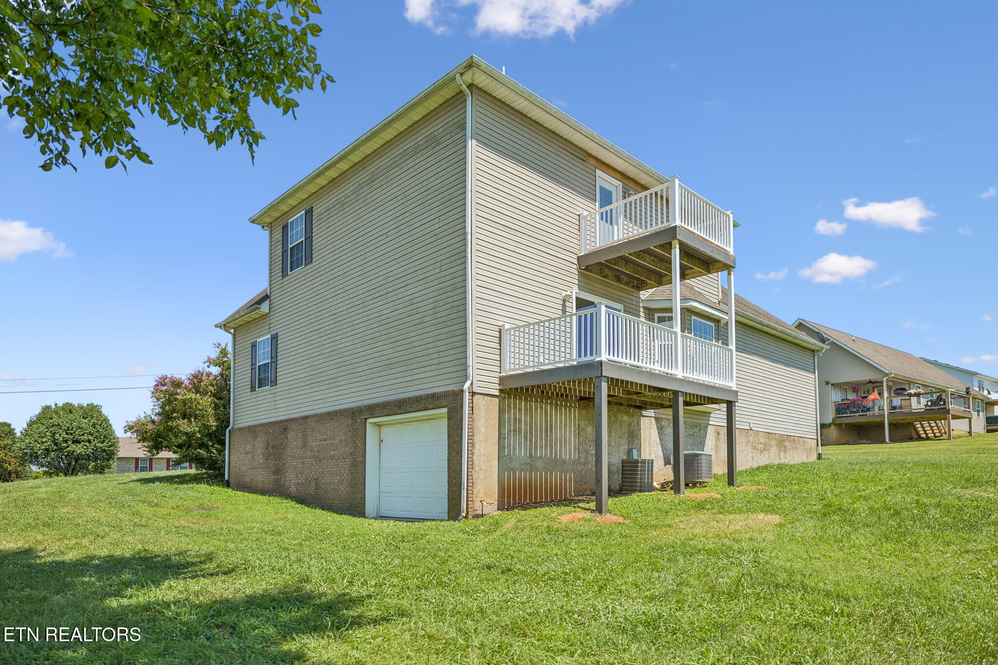 3135 Blueberry Drive