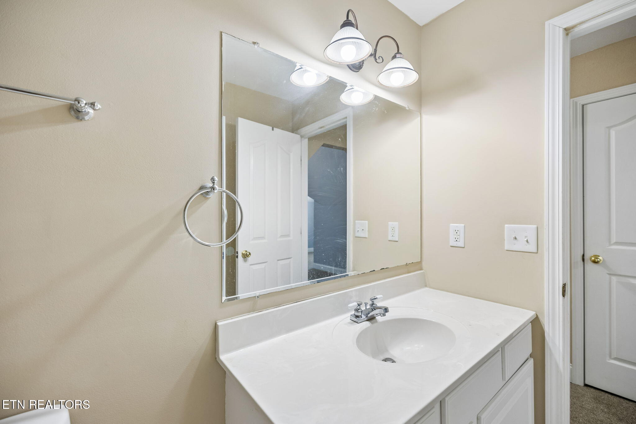 3135 Blueberry Drive