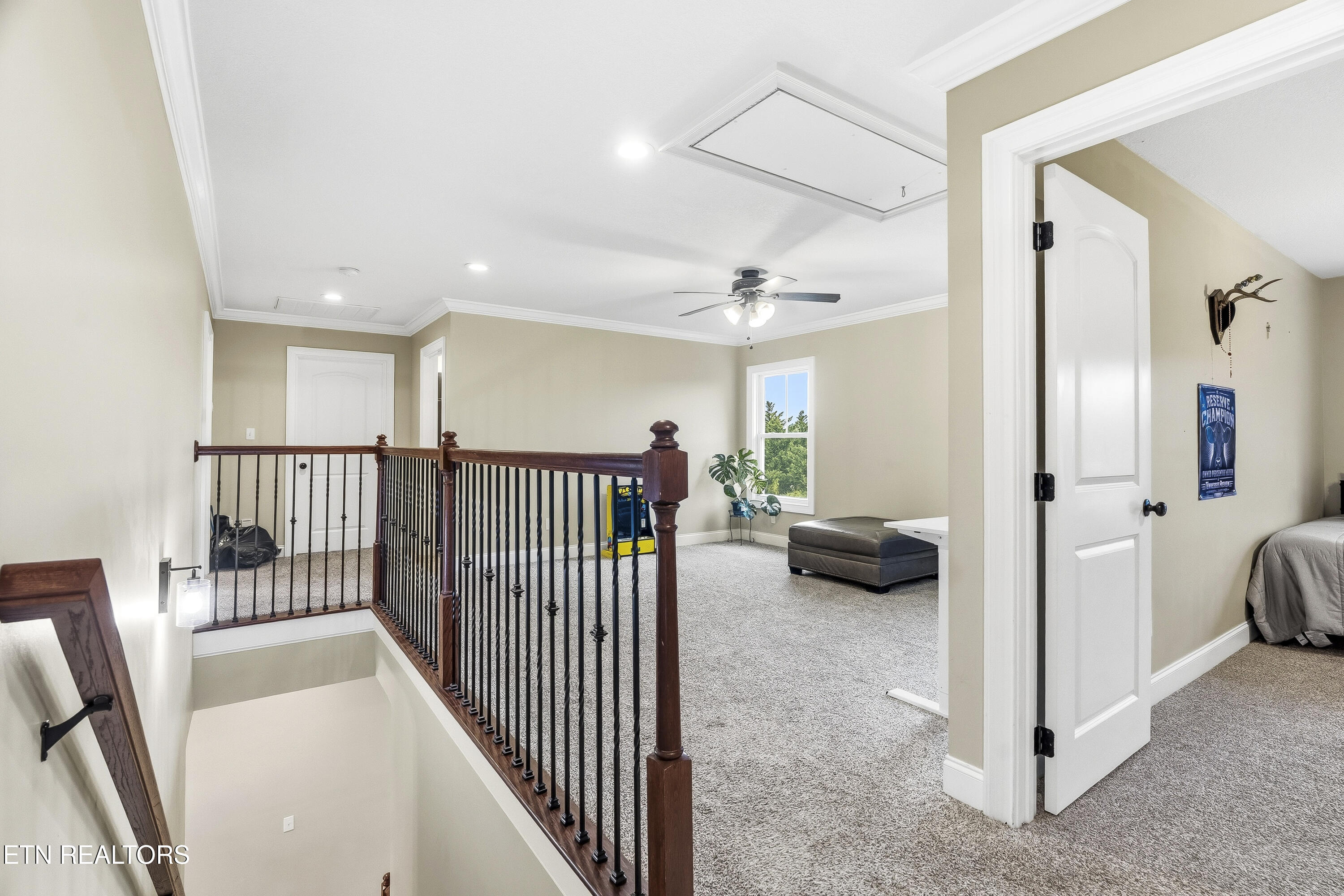 705 Huntcliff Lane