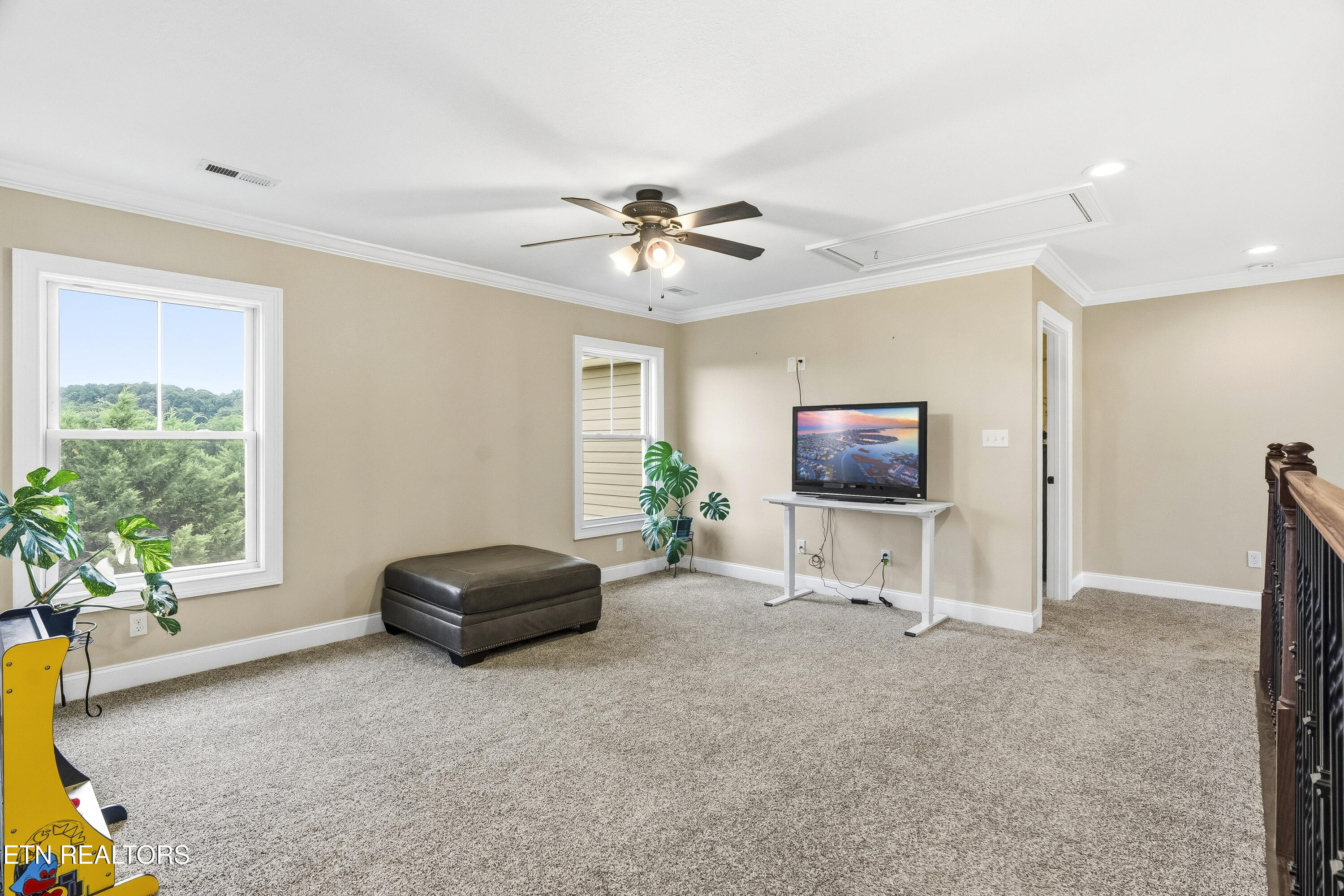 705 Huntcliff Lane