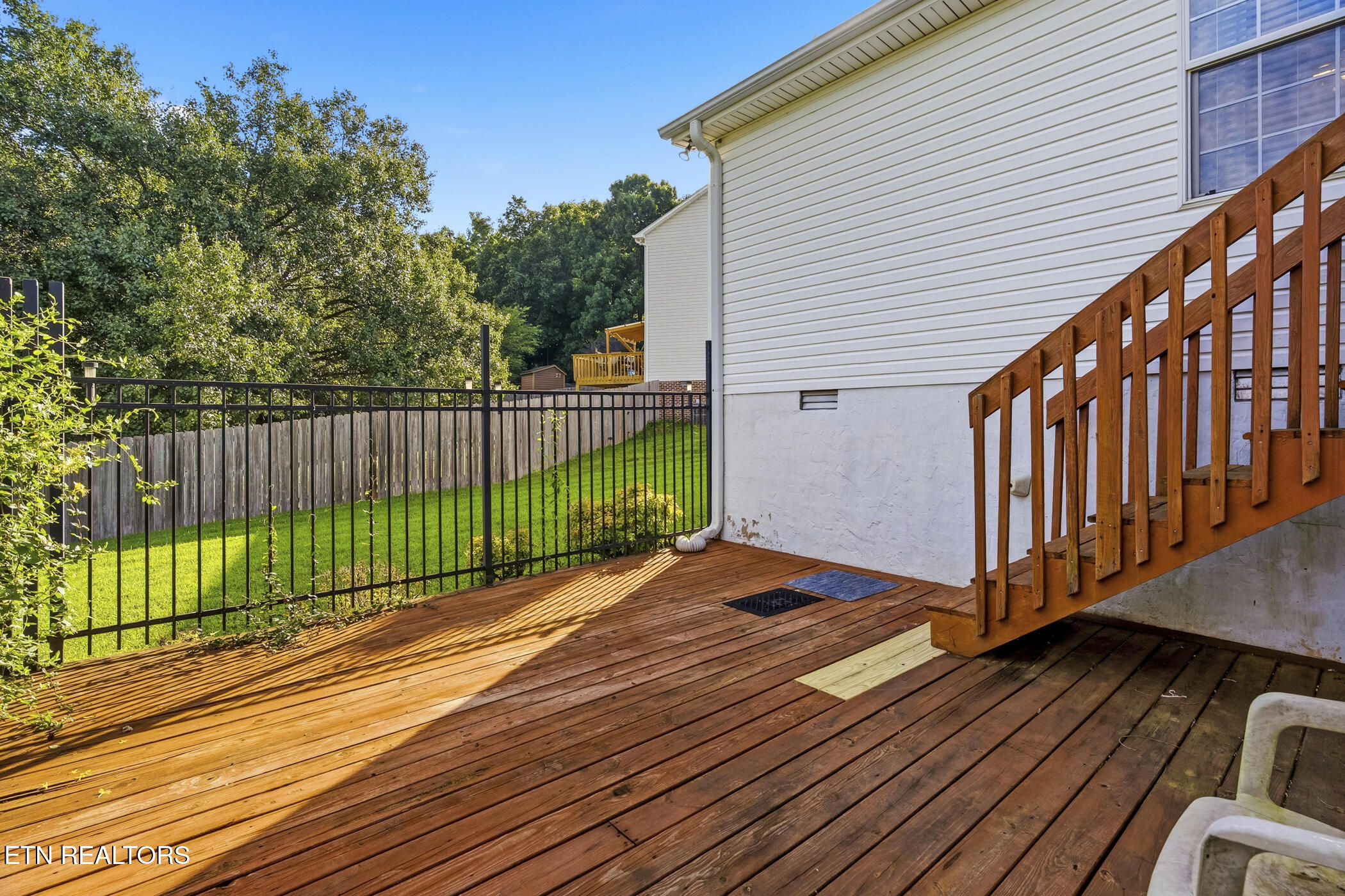 2903 Large Oak Lane