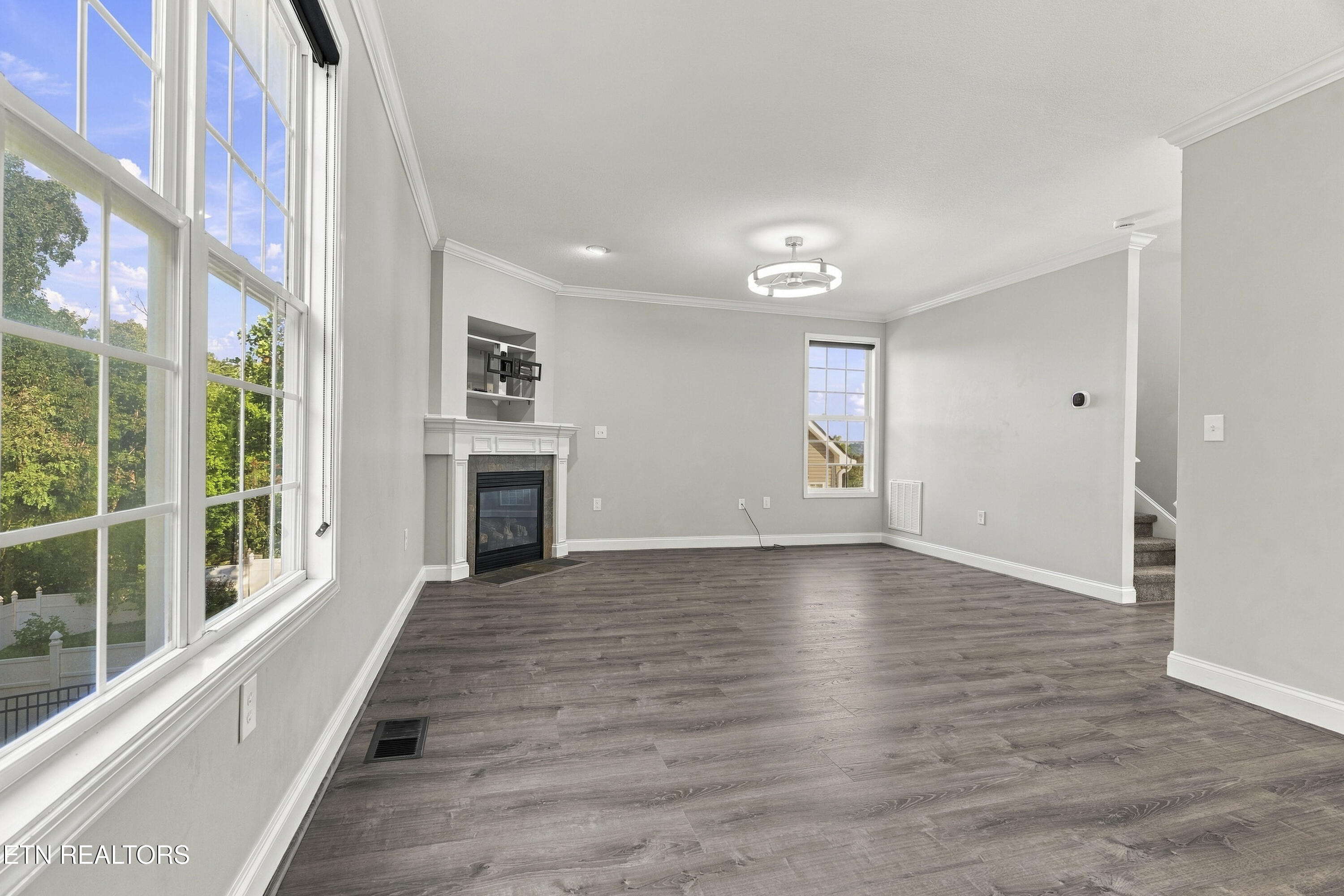 4022 Mountain Vista Rd