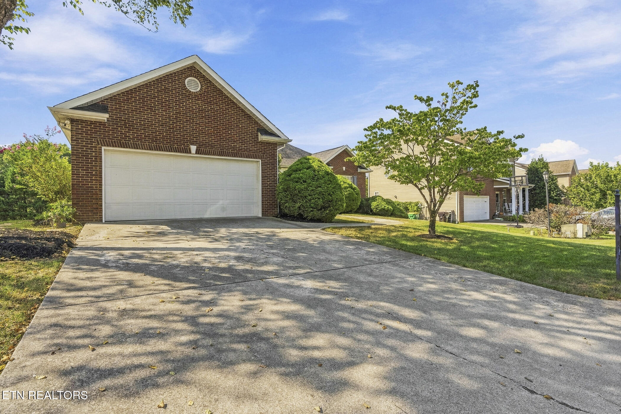 1626 Singletree Lane